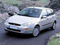 Ford Focus 1.8 TDDi cat 5p. Ghia Gris - thumbnail 1