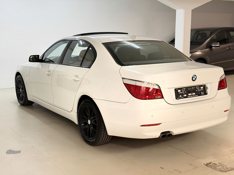 BMW 530 i xDrive *HEAD-UP *XENON *NAVI *SHZ *PDC *TEM — photo 7