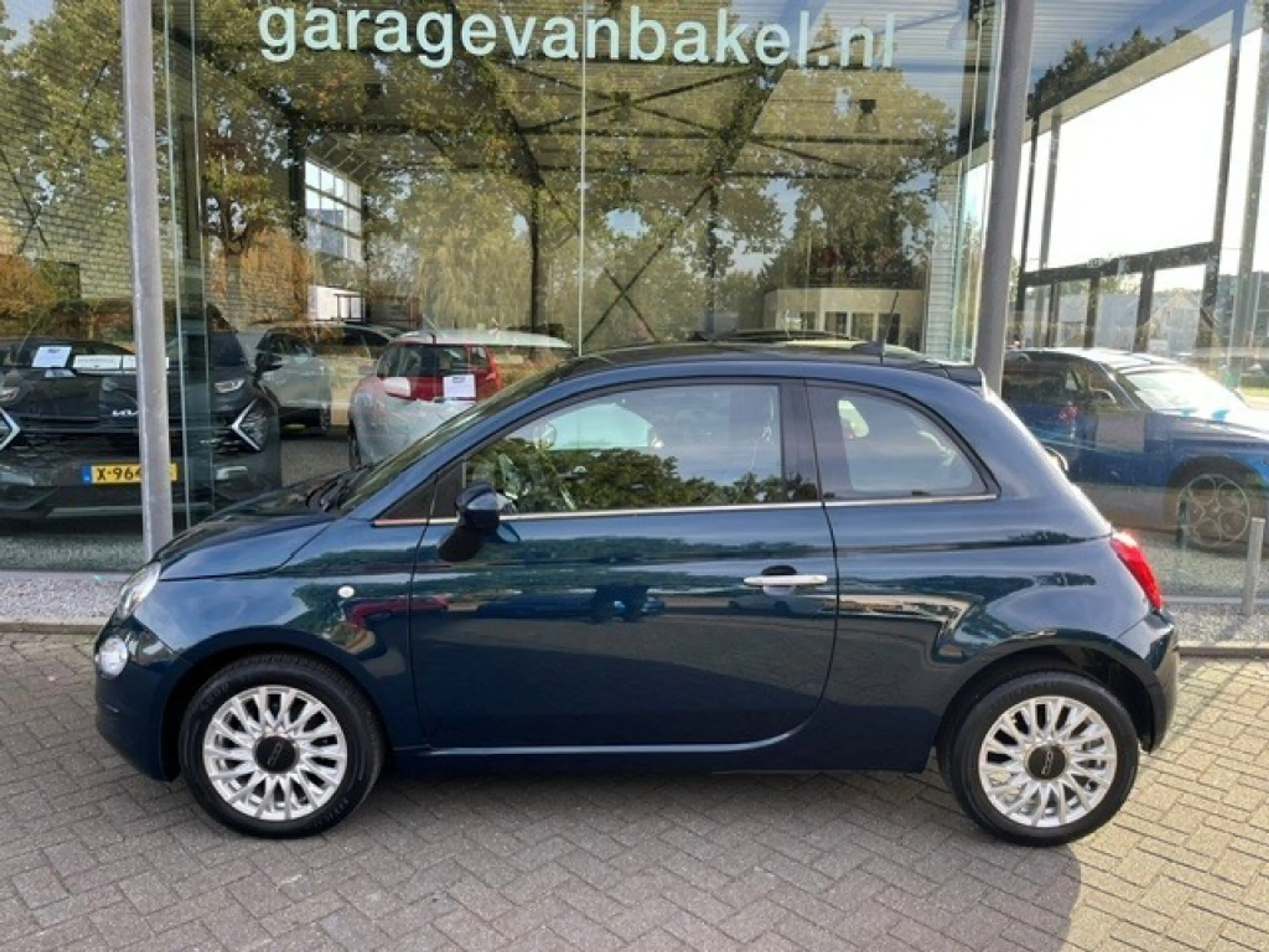 Fiat 500 1.2 Lounge AUTOMAAT AIRCO CARPLAY — photo 2
