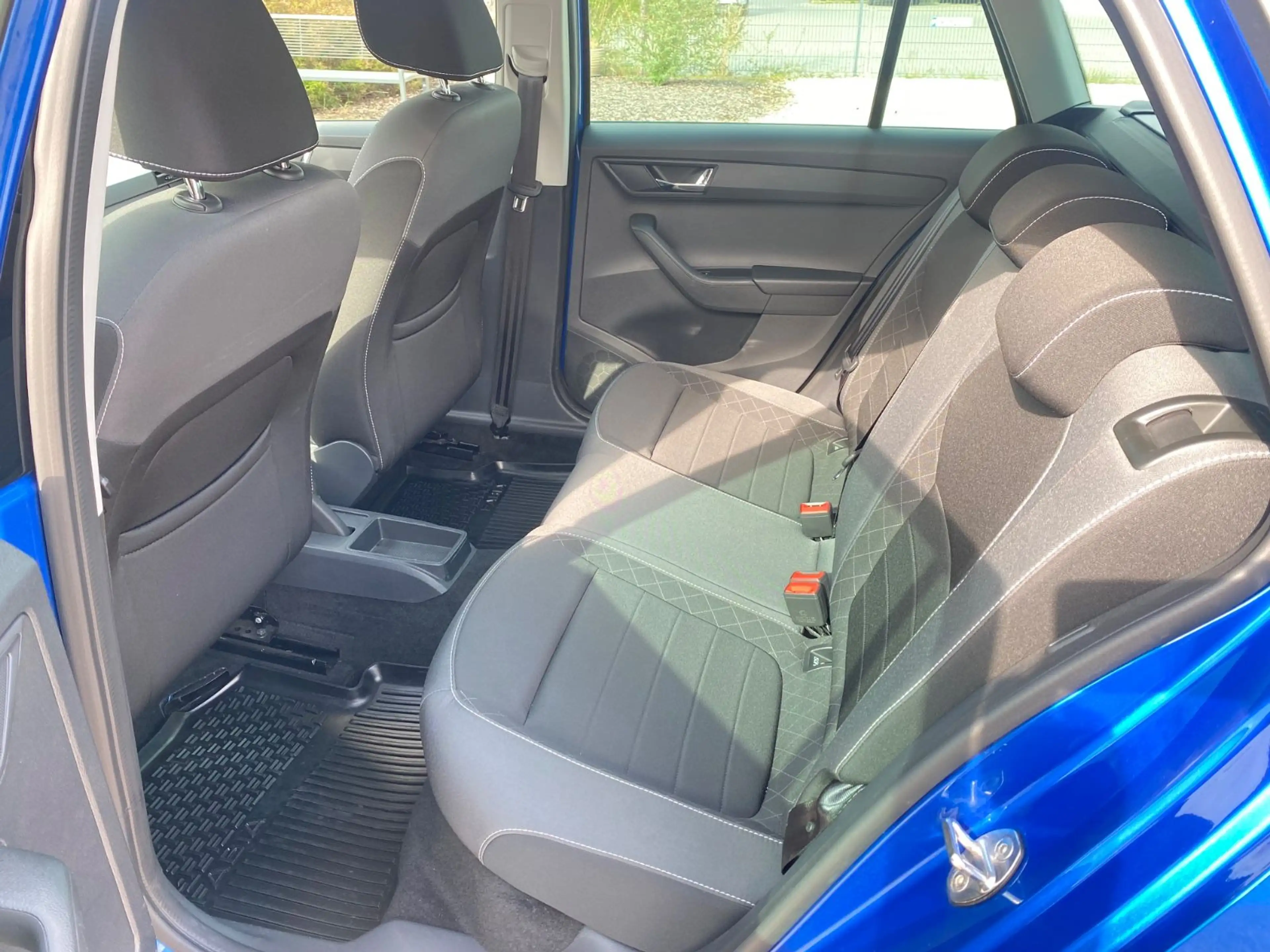 Skoda Fabia Combi Ambition,NAVI,SHZ,GRA,DAB,PDC — photo 14