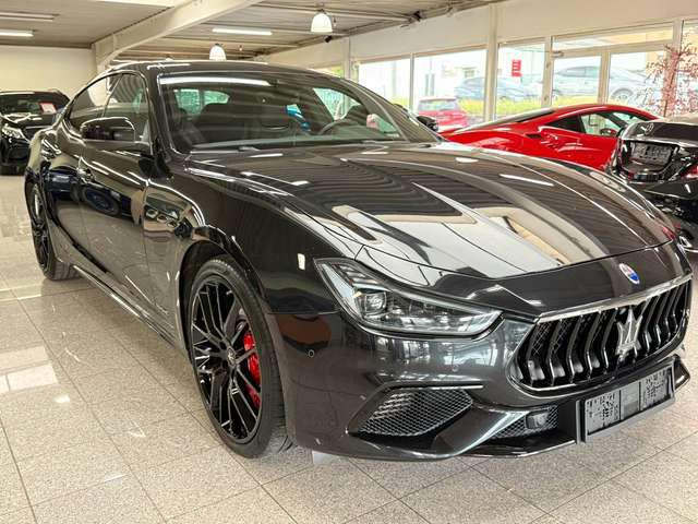 Imagine Maserati Ghibli 3.0 V6 GranSport S Q4 NAVI / PANO / CAM