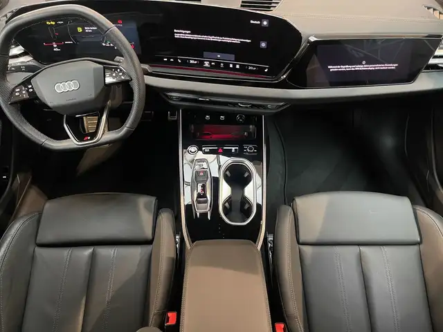 Audi A6 view 5