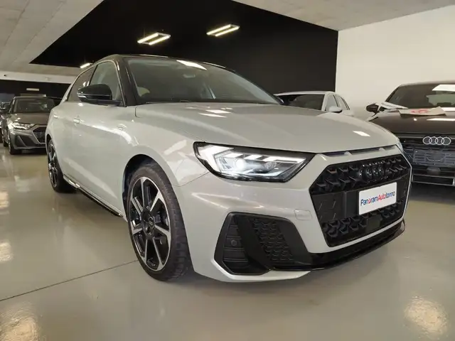 Audi A1 view 7