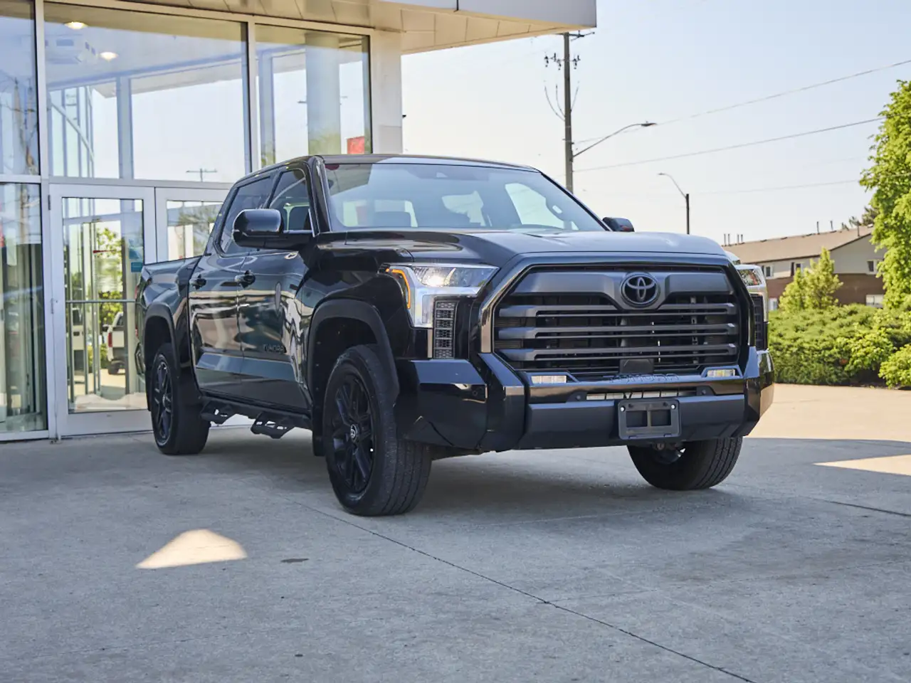 Toyota Tundra снимка Toyota Tundra