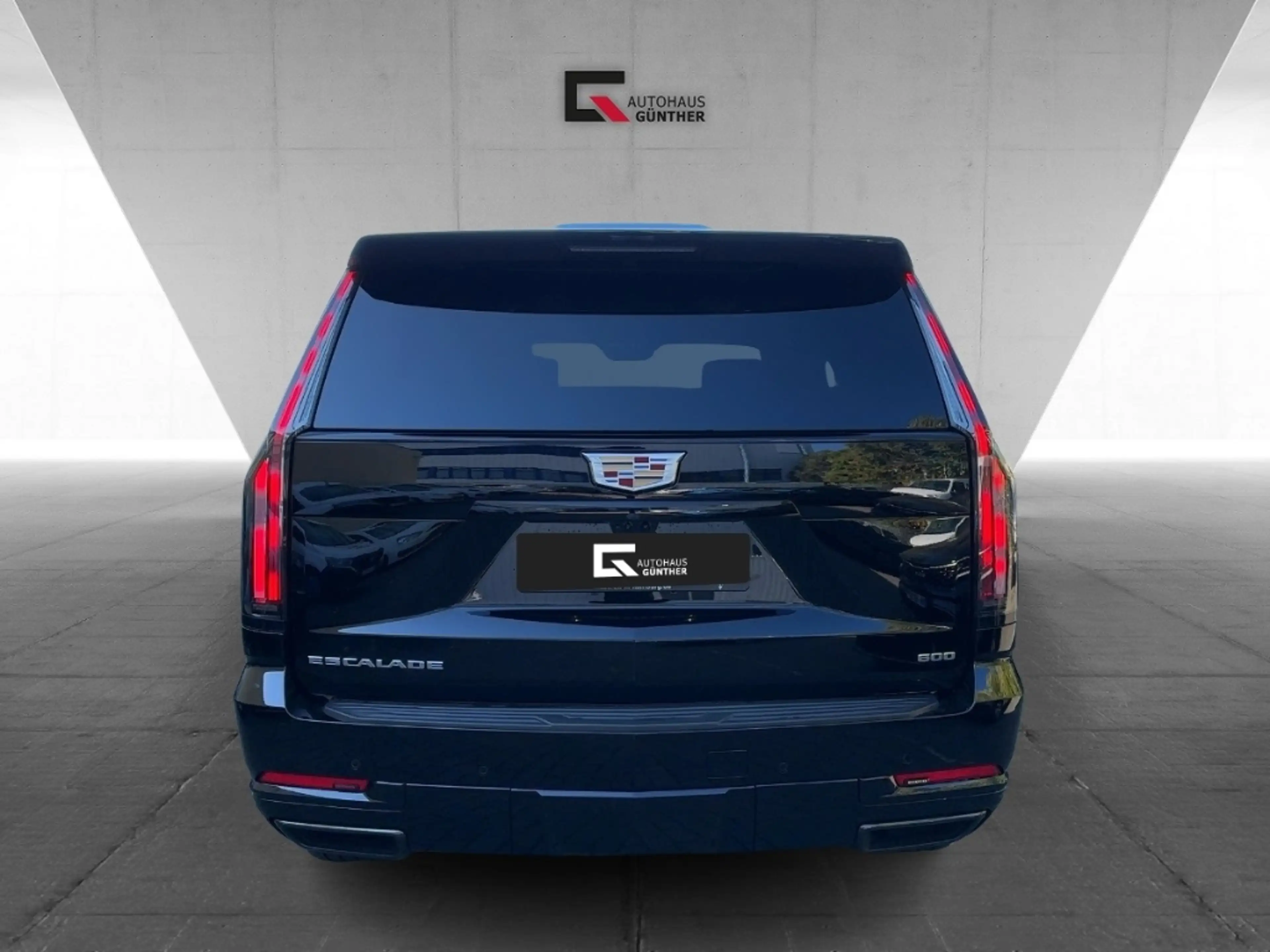 Cadillac Escalade 2026 Sport Platinum 4WD 6.2L V8 48 Monate Garantie — photo 3