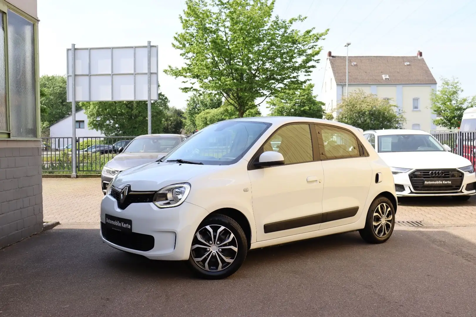 Renault Twingo Limited Media SHZ Tempo Apple Klima DAB Wit - 1