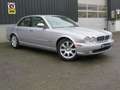 Jaguar XJ 4.2 V8 Grigio - thumbnail 4