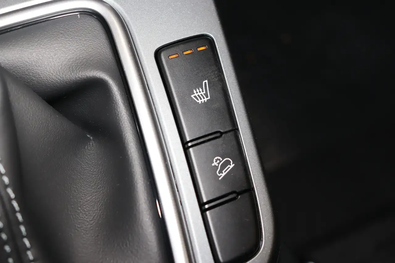 Kia Seltos снимка Kia Seltos