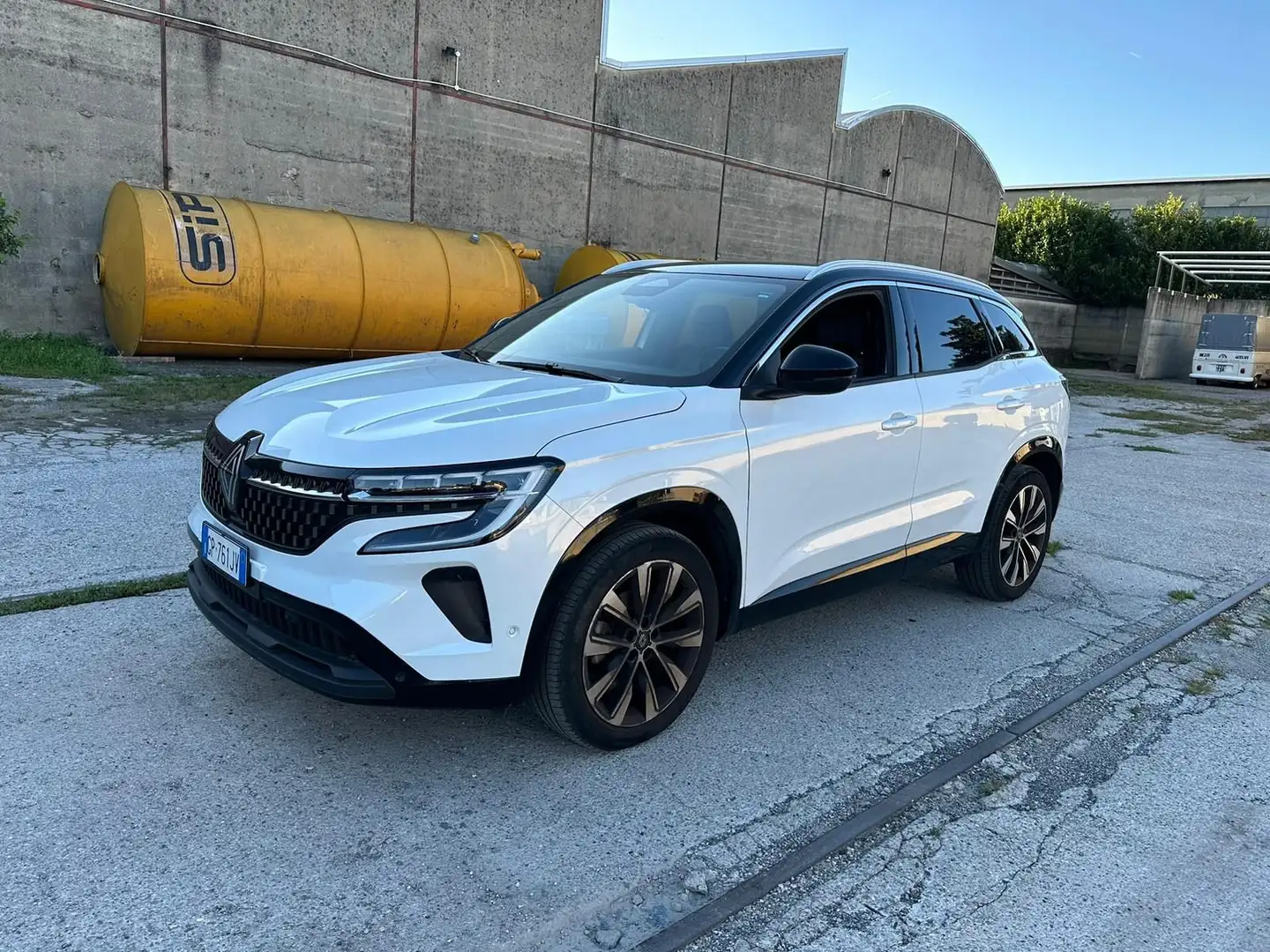 Renault Austral Austral Mild Hybrid 160 CV Auto Techno Weiß - 1