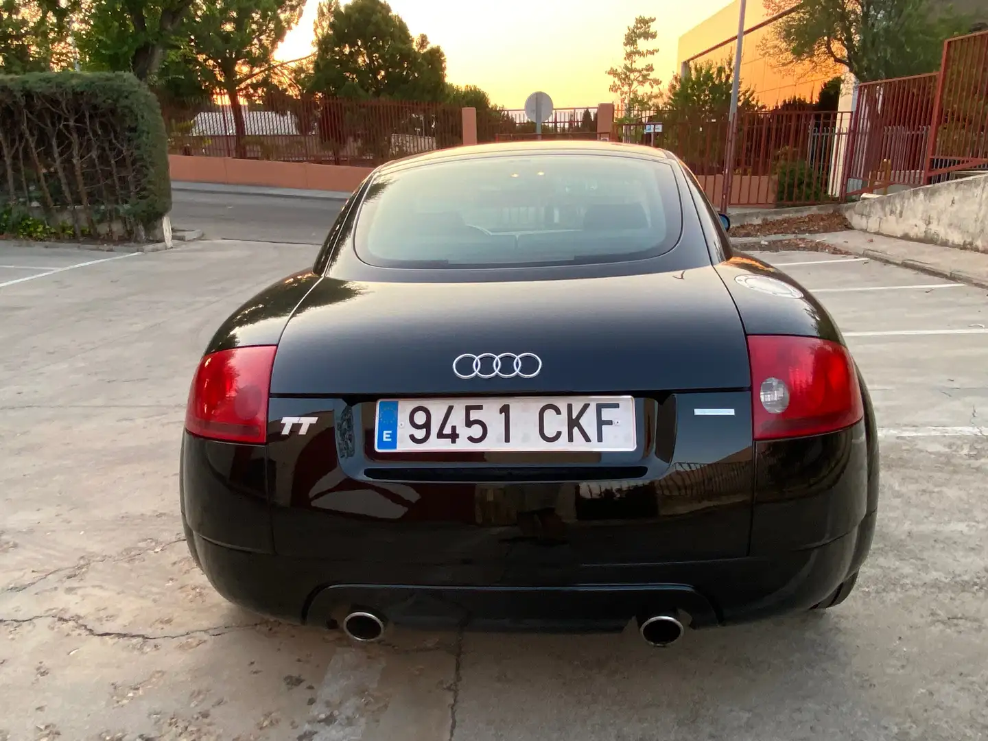 Audi TT TT Coupé 1.8T quattro 225 Negru - 2
