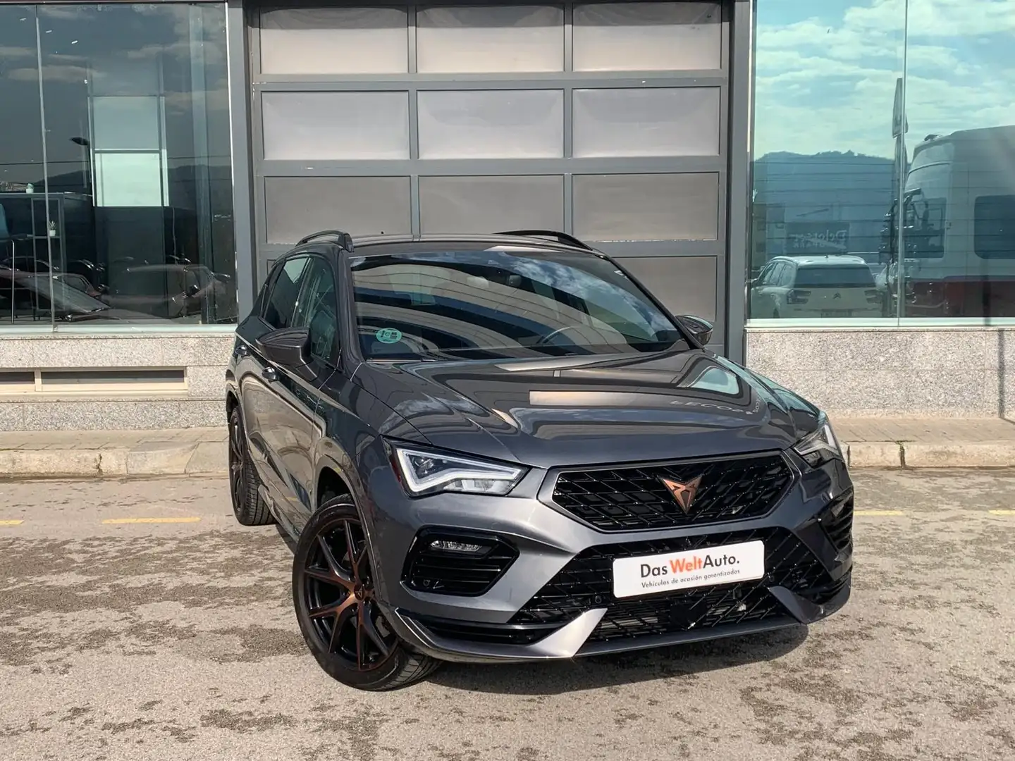 CUPRA Ateca 2.0 TSI VZ 300 DSG 4Drive Gris - 2