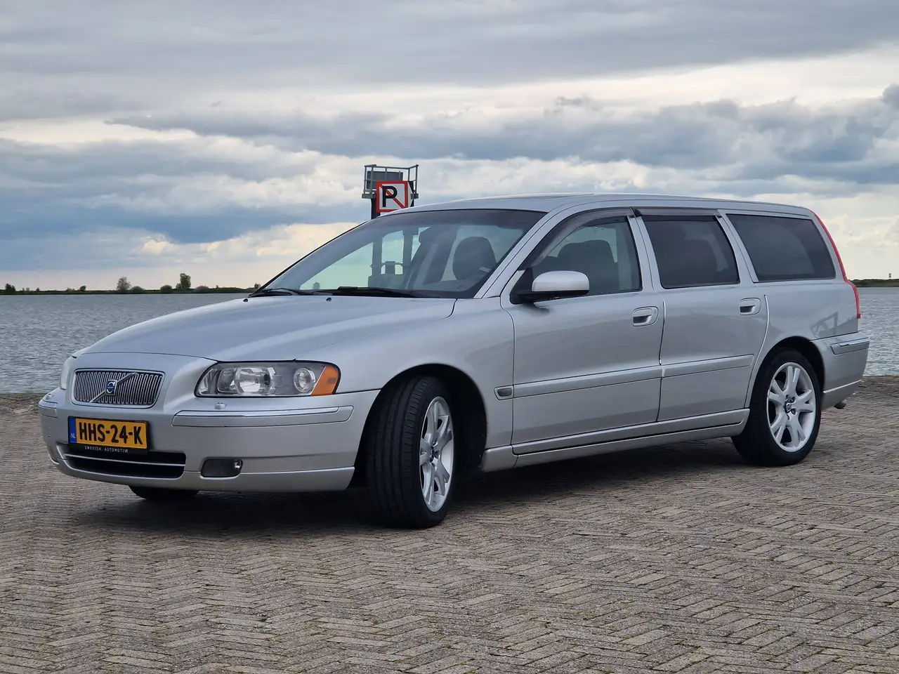 Volvo V70 2005