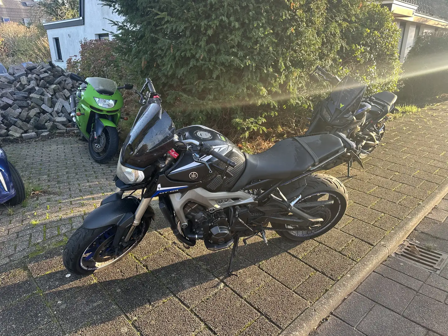 Yamaha MT-09 ABS Quickshifter Grijs - 2