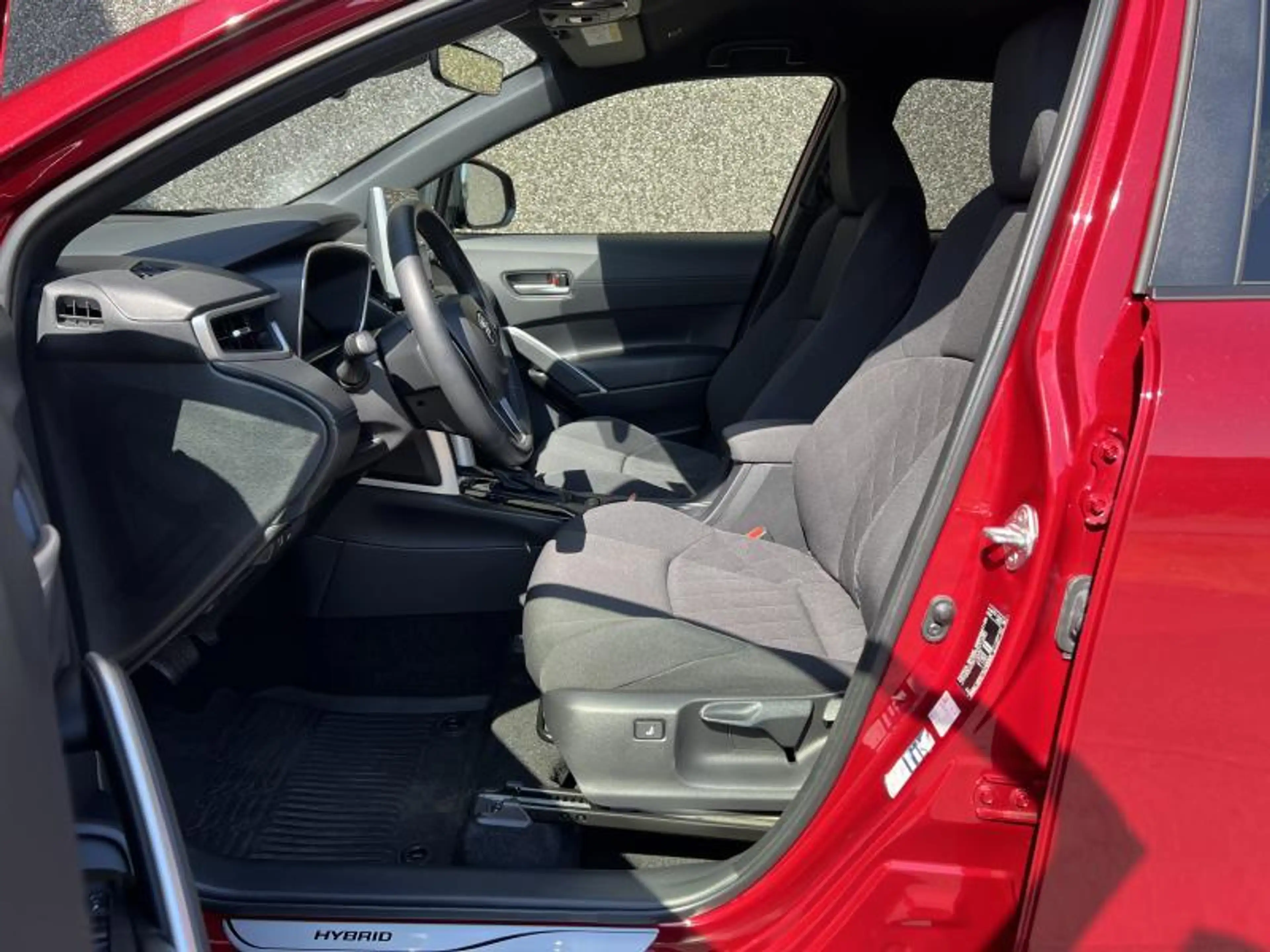 Toyota Corolla Cross 2.0 Hybrid 2WD Style + Trekhaak — photo 10