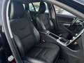 Volvo V60 Kombi Momentum Schwarz - thumbnail 13