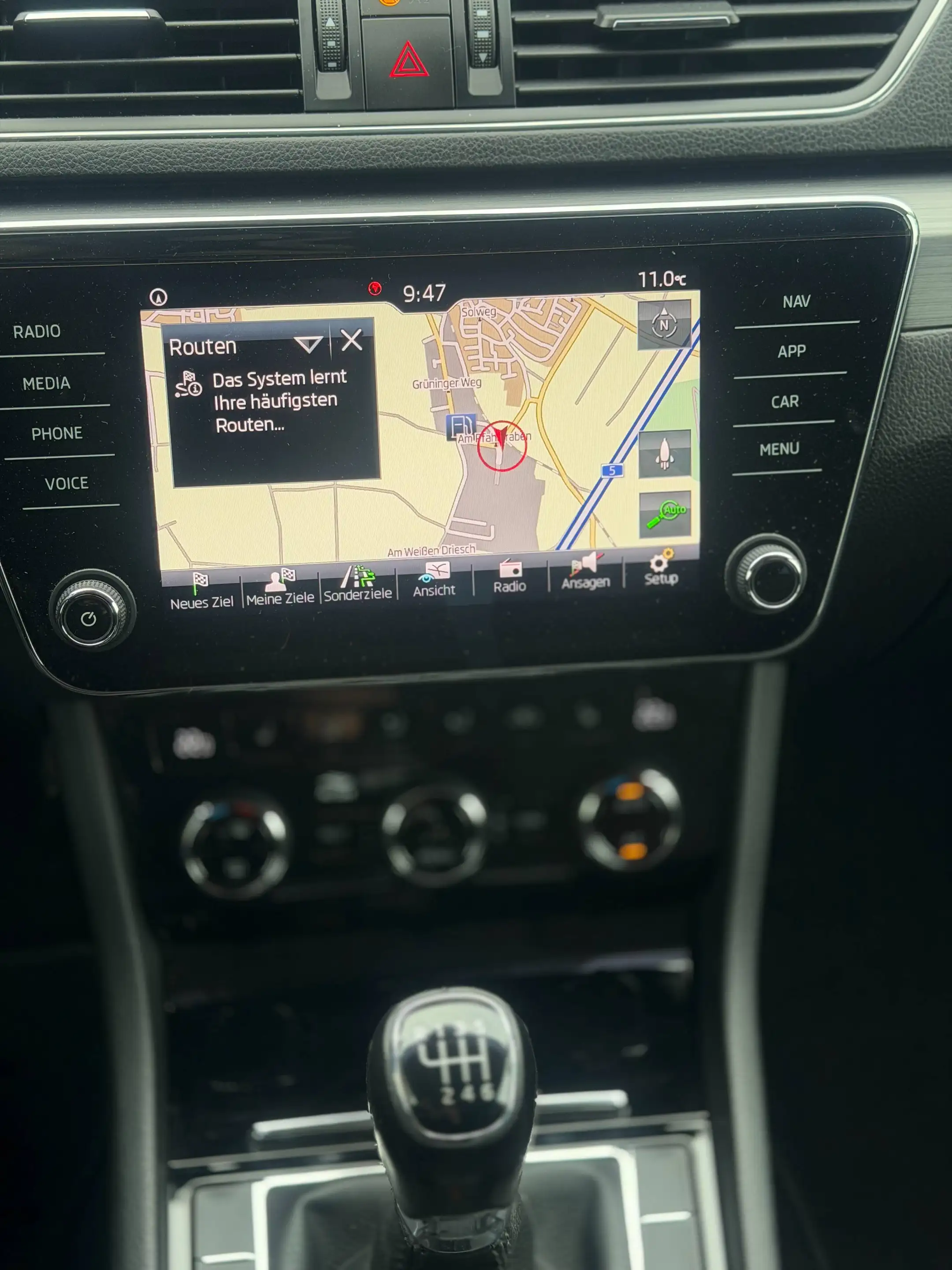 Skoda Superb Style — photo 9