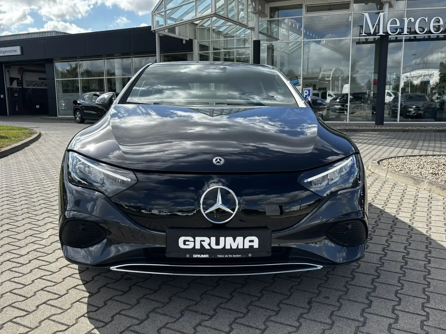 Mercedes-Benz EQE 300 EQE 300 ElectricArt+Distr+KeyGo+Memory+Assistenz Gris - 2