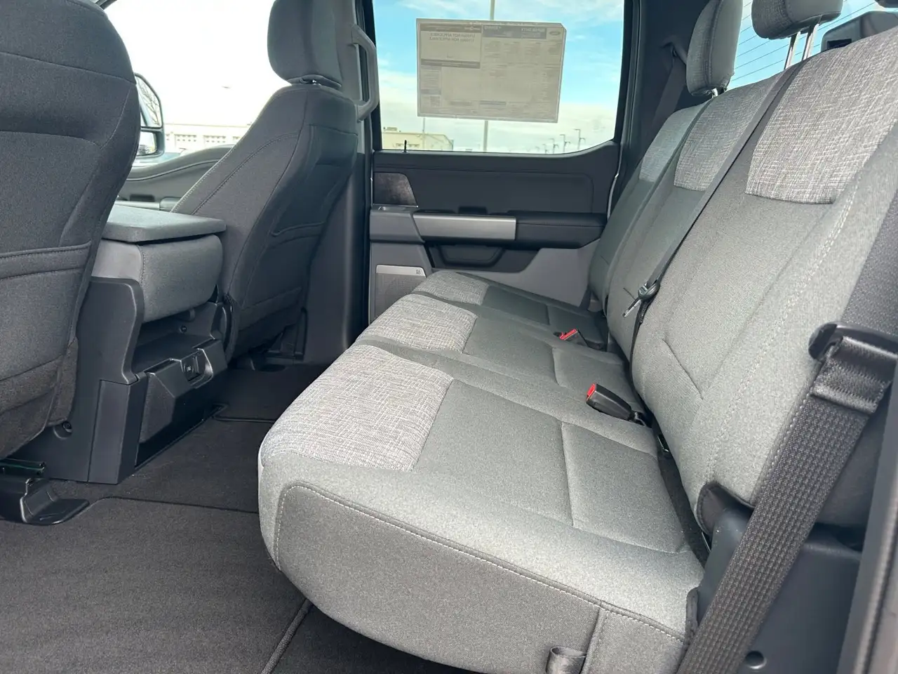 Ford F 350 снимка Ford F 350