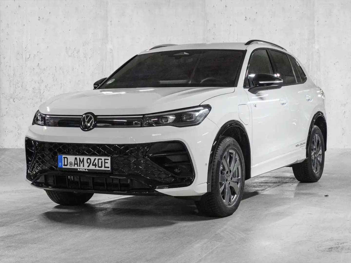 Volkswagen Tiguan R-Line 1.5 l eHybrid/ 85 kW (115 PS) DSG Weiß - 2