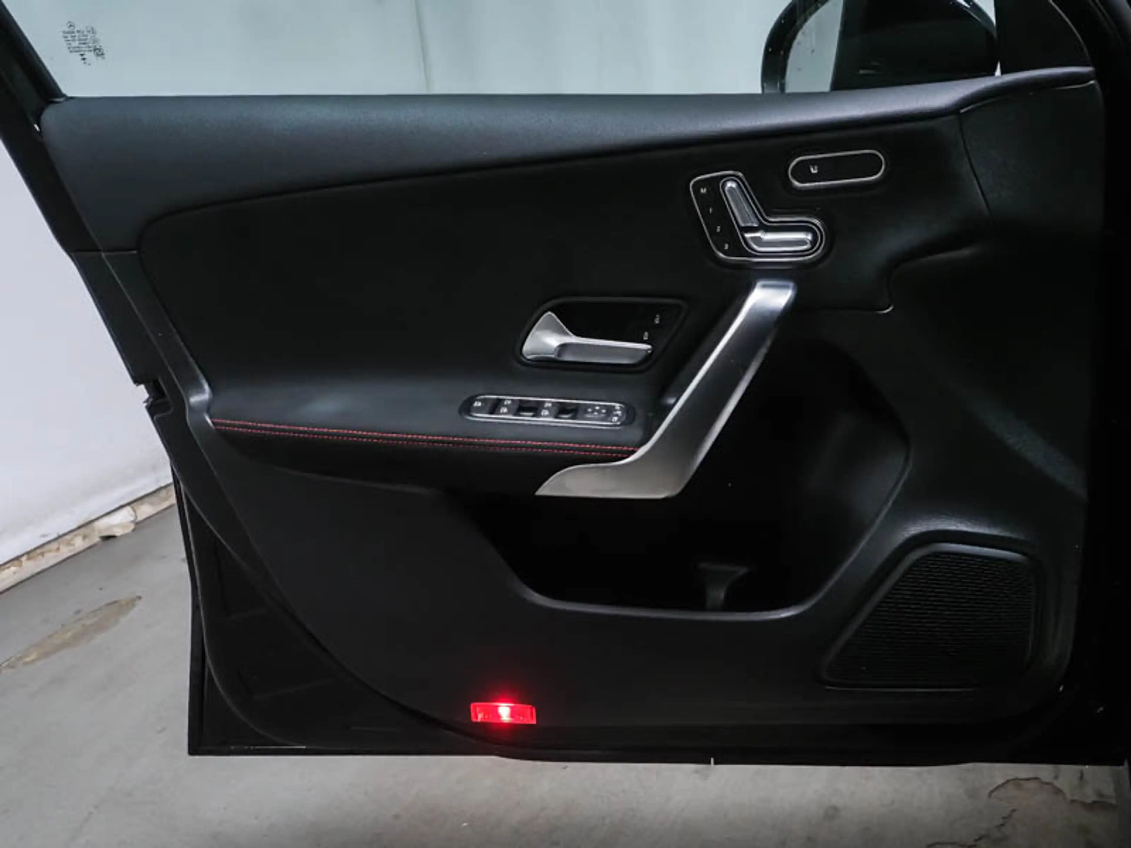 Mercedes-Benz A 35 AMG 4M MLB/Pano/AHK/Night/Totw/Memo/19' — photo 10