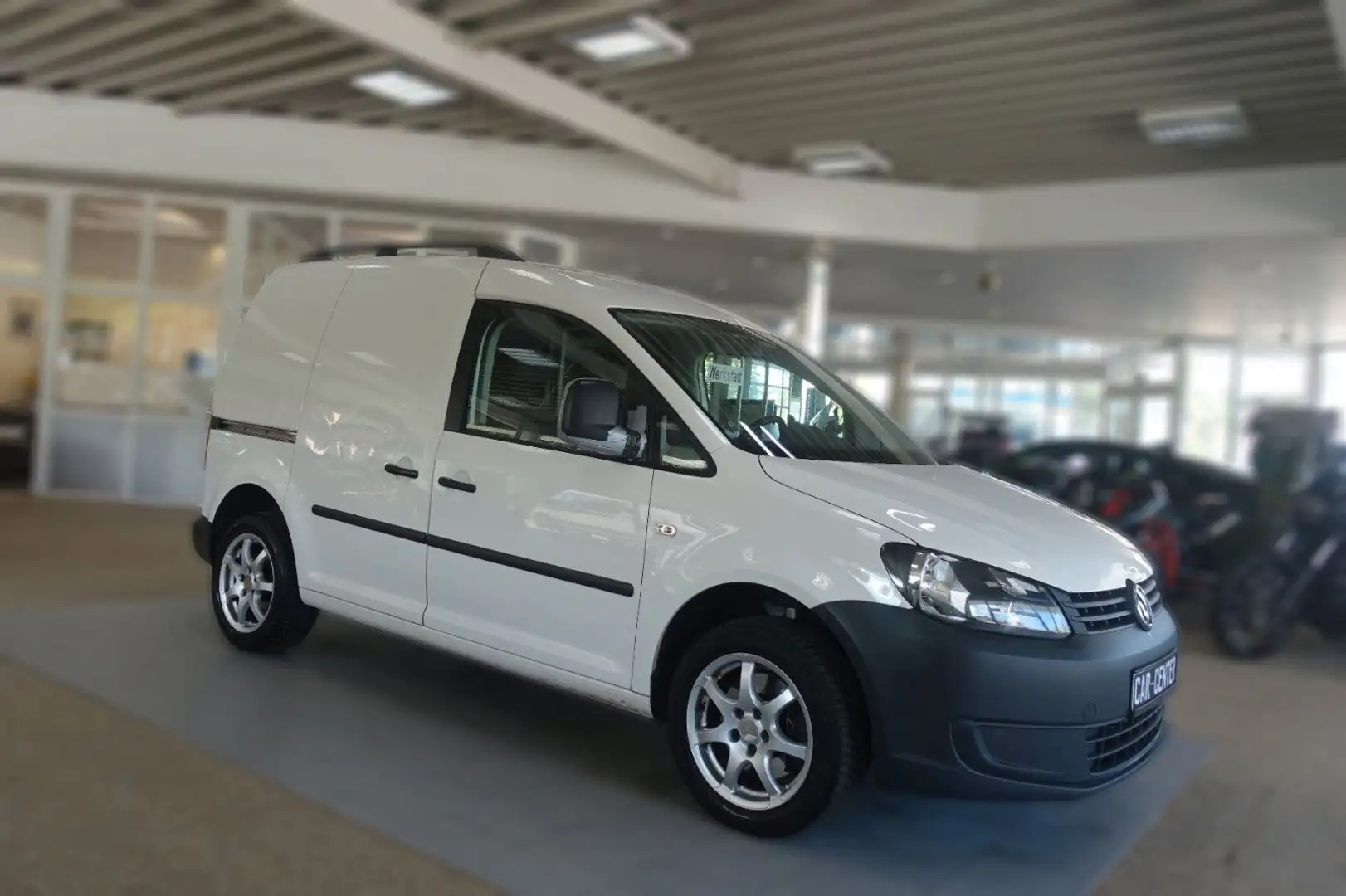Volkswagen Caddy Kasten 2.0 TDI DSG BMT; NAV/ SHZ/ GRA/ LMF Белый - 2