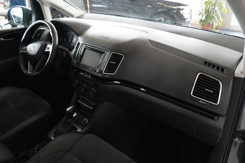 SEAT Alhambra Style AUTOMATIK / XENON / NAVI / R-KAM — photo 12