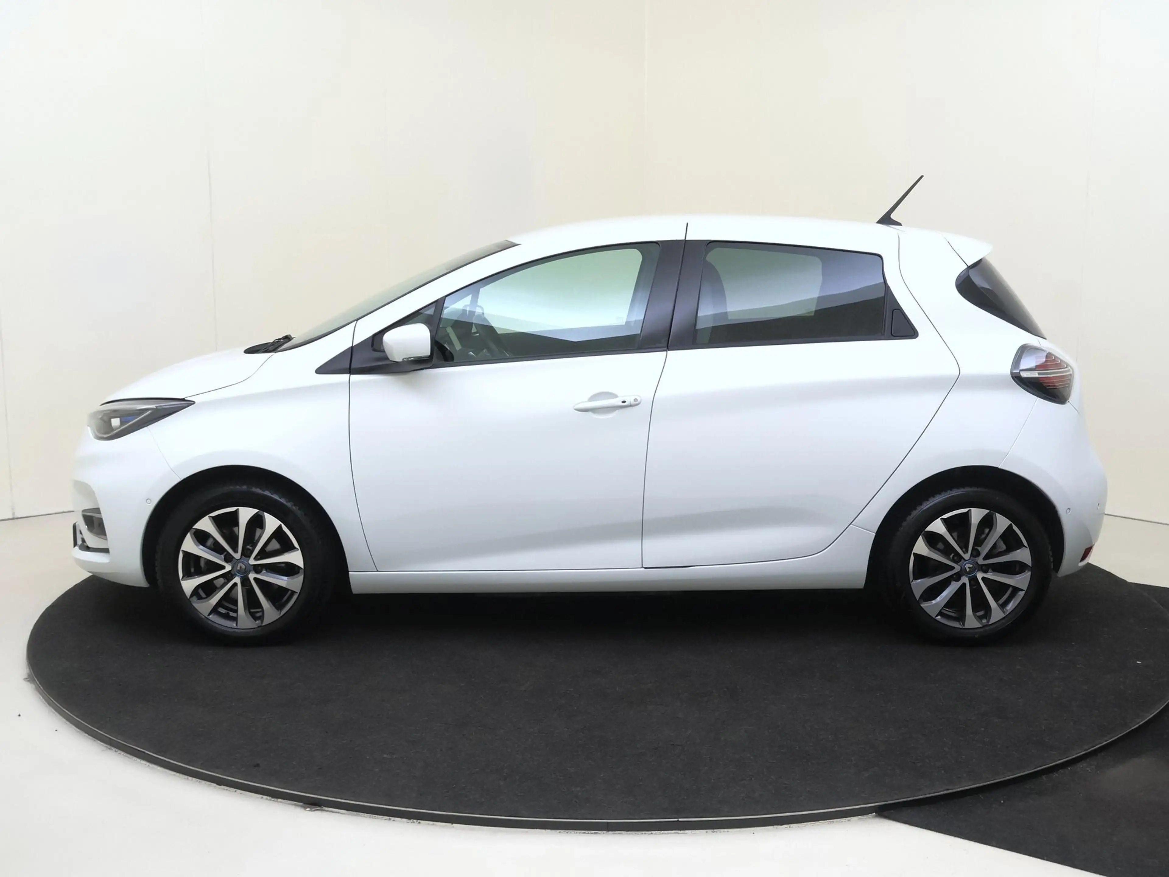 Renault ZOE R135 Intens 52 kWh | Navigatie | Climate Control | — photo 4