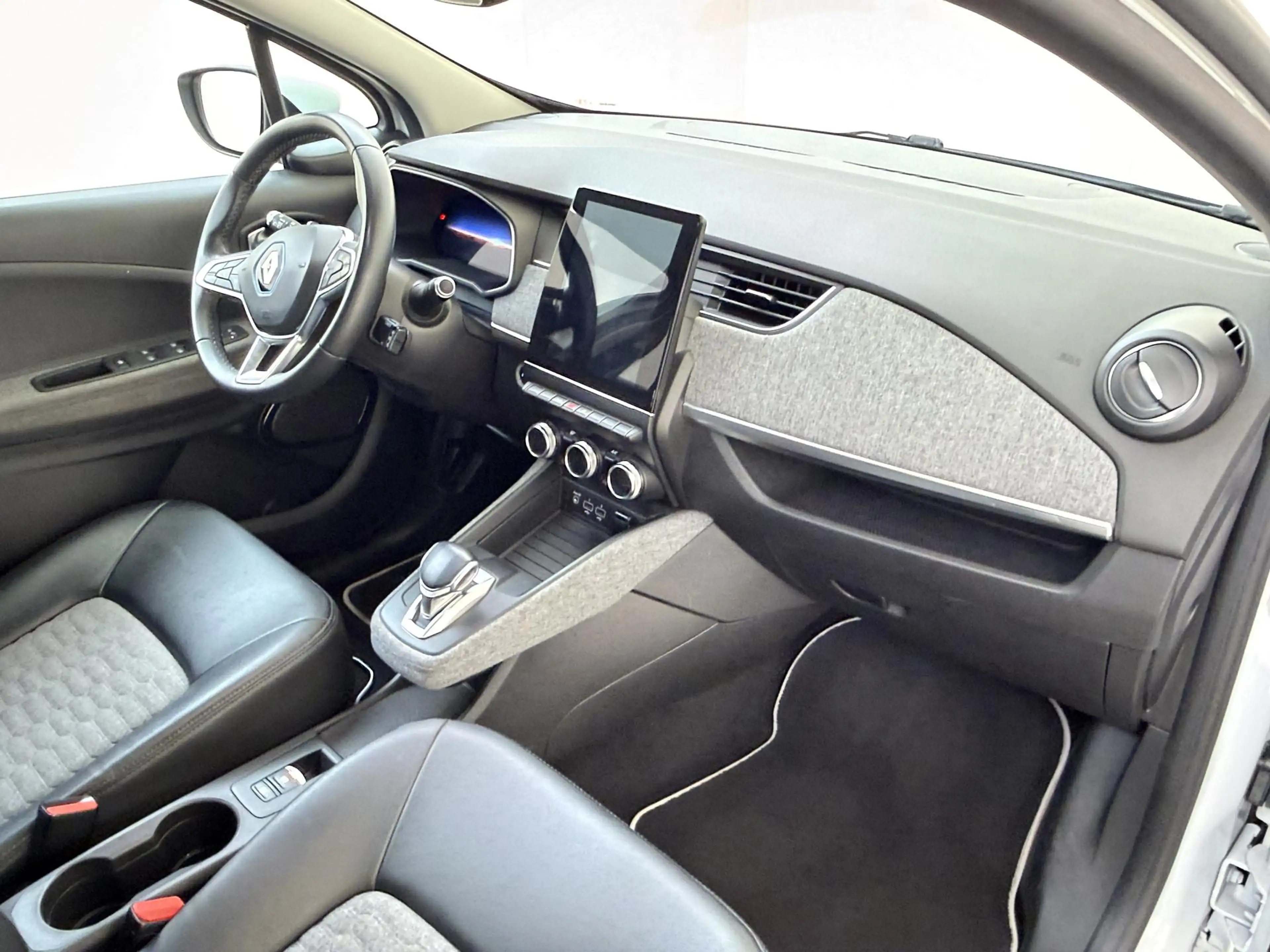 Renault ZOE R135 Intens 52 kWh | Navigatie | Climate Control | — photo 9