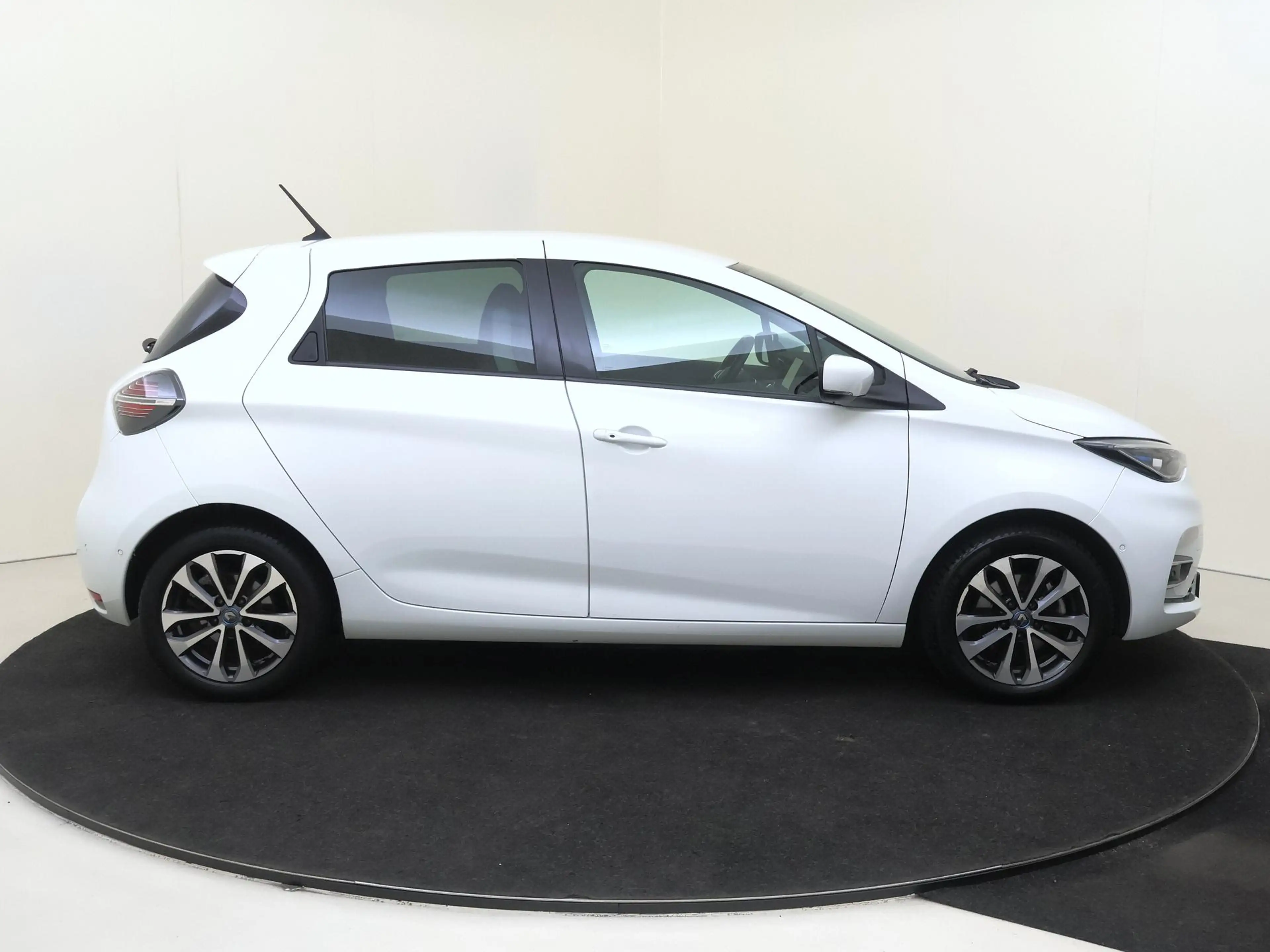 Renault ZOE R135 Intens 52 kWh | Navigatie | Climate Control | — photo 8