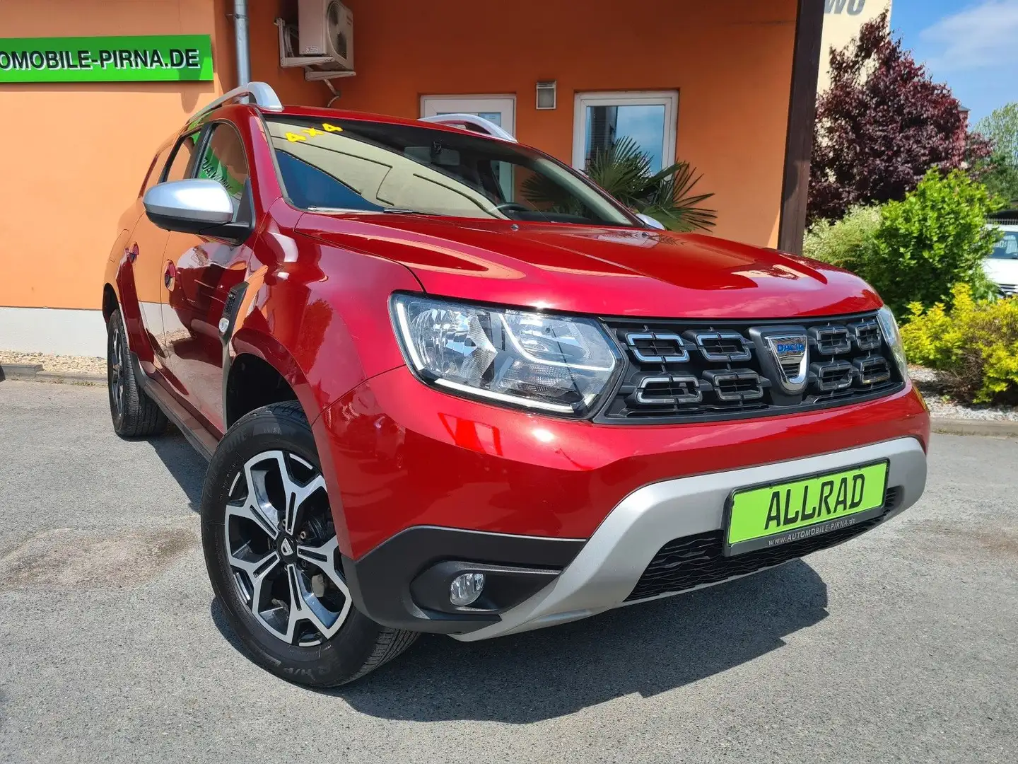 Dacia Duster II 1.6 SCE Prestige 4WD/ALLRAD +NAVI +AHK Rot - 1