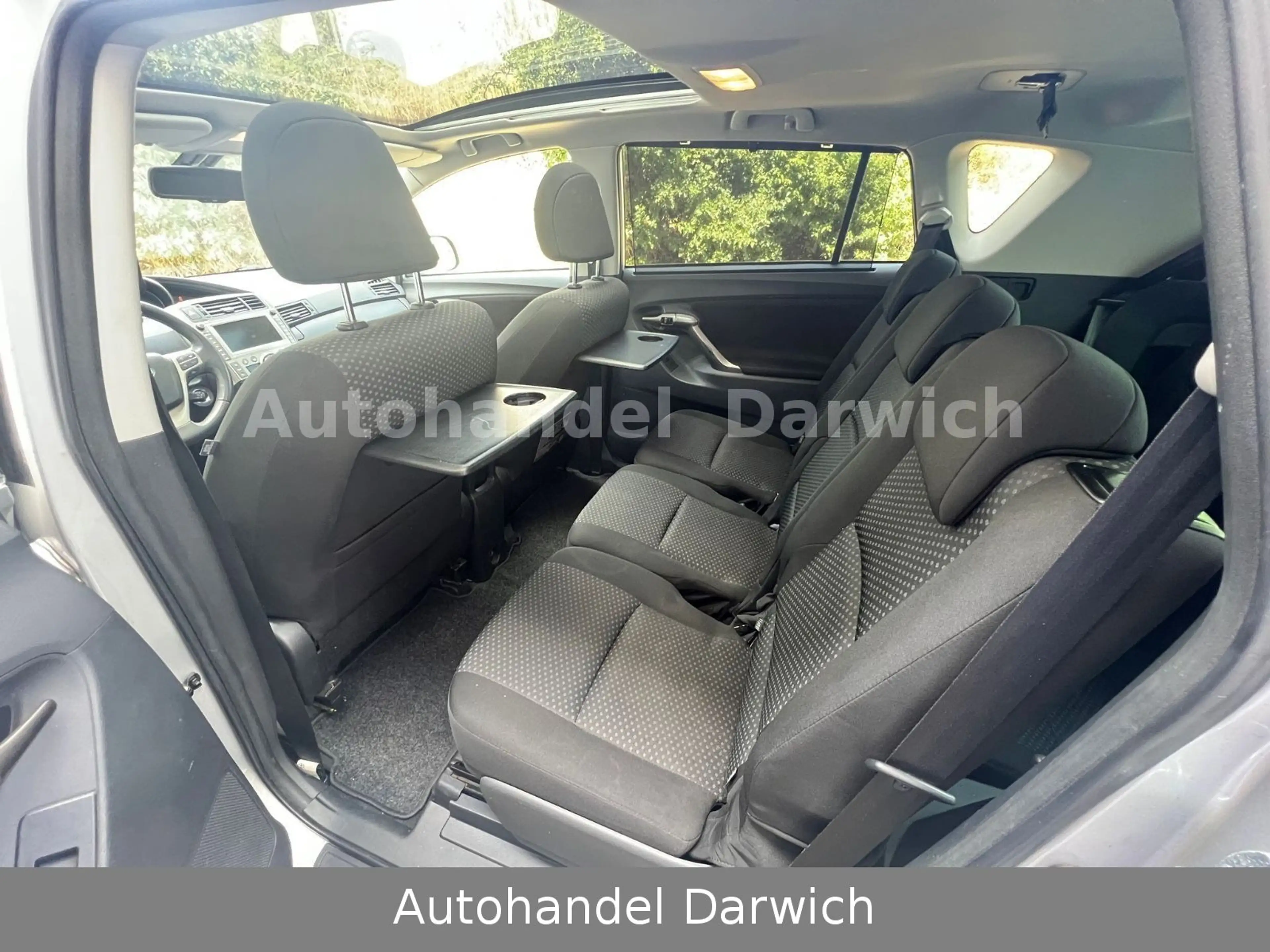 Toyota Verso Executive 2.2 D-CAT Pan/Xen/7-Sitze S.Heft — photo 13