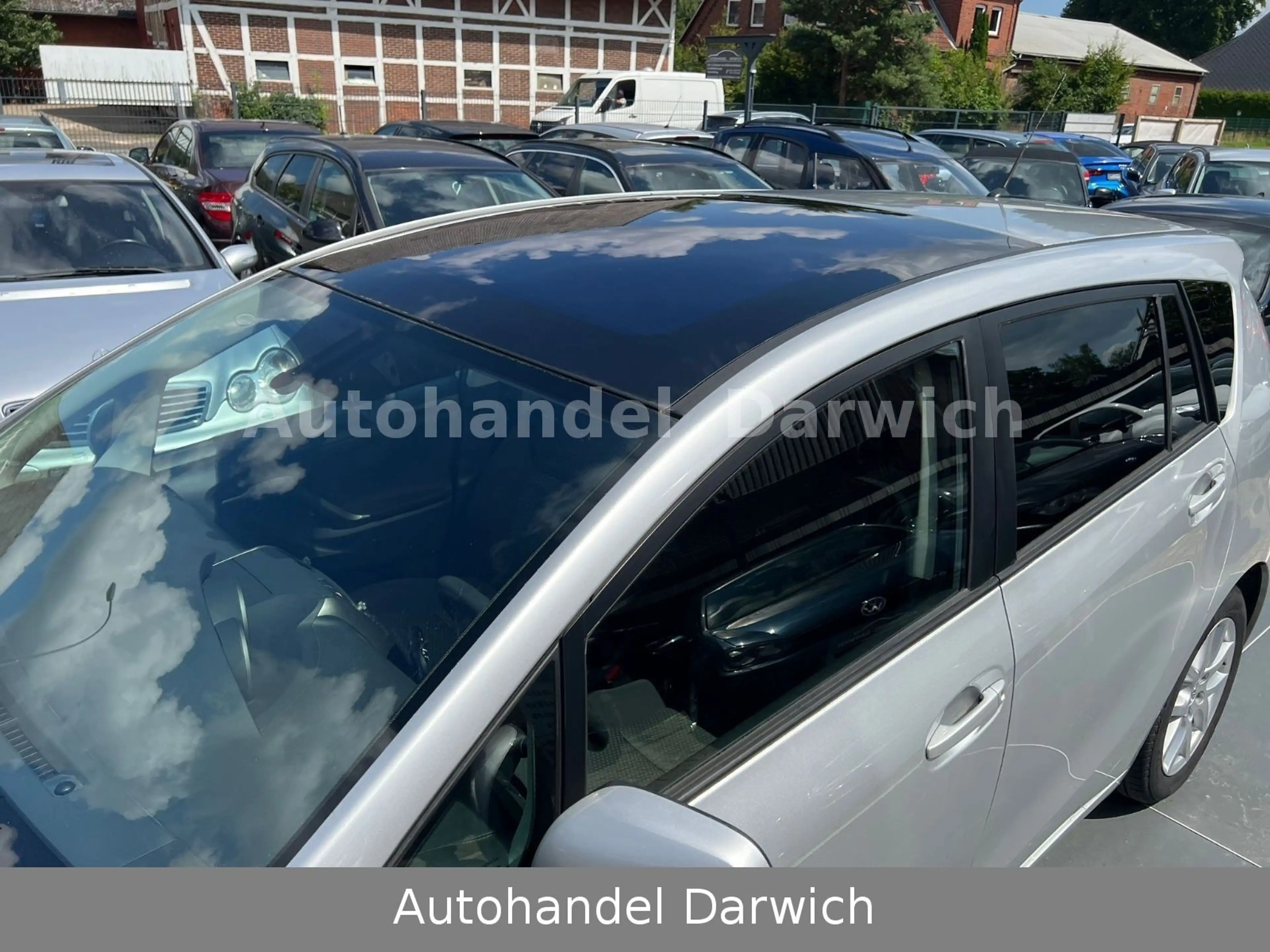 Toyota Verso Executive 2.2 D-CAT Pan/Xen/7-Sitze S.Heft — photo 9