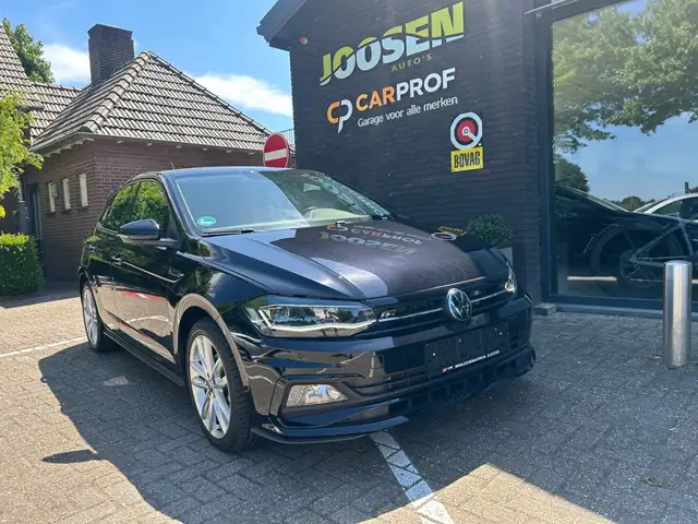 Volkswagen Polo 1.5 TSI HIGHL.BNSR R LINE