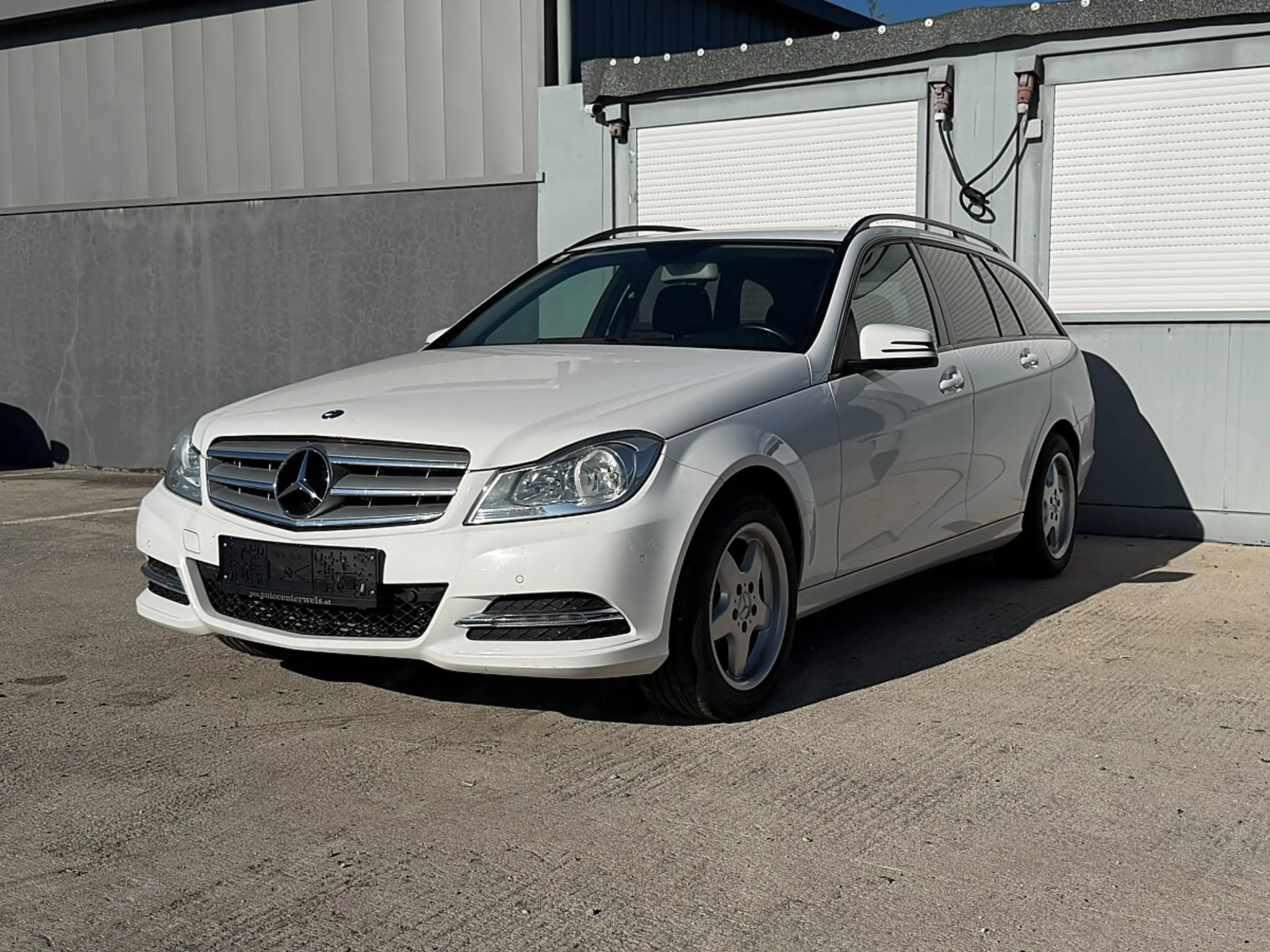 Mercedes-Benz C 180 CDI — photo 3