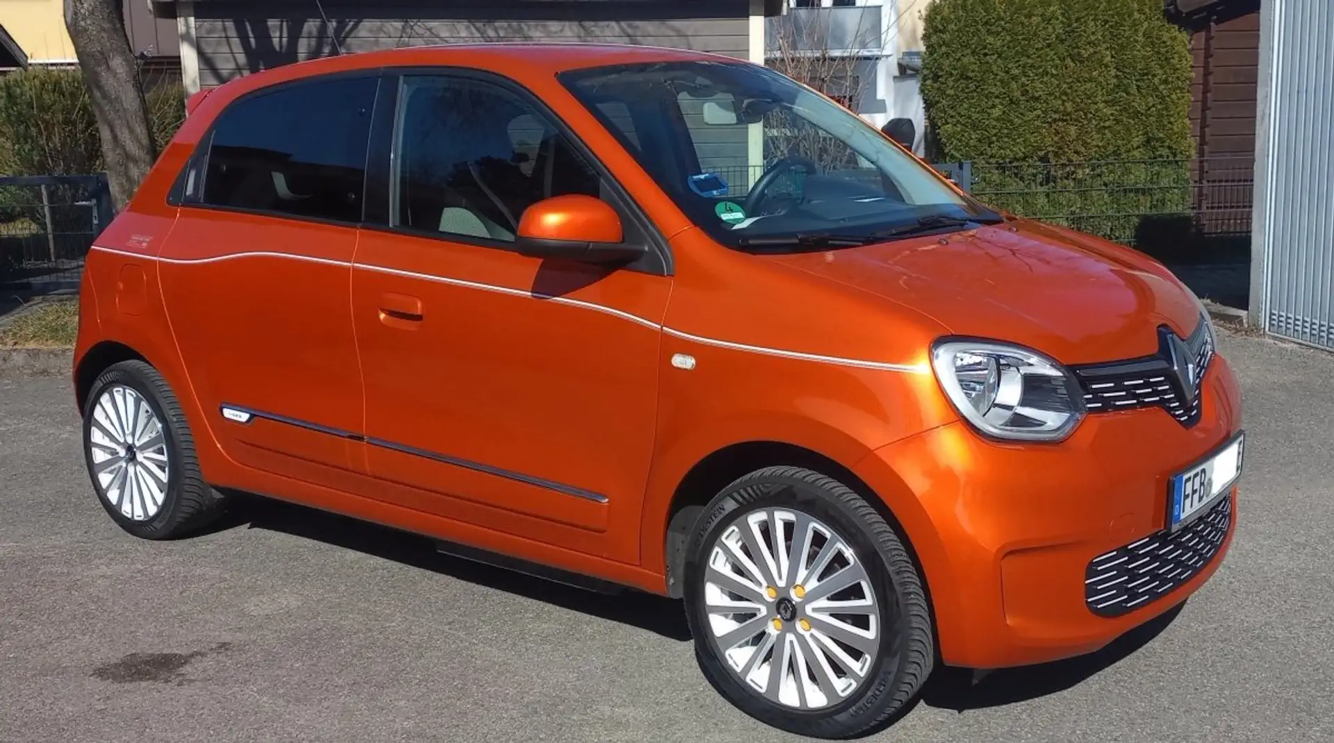 Renault Twingo Electric VIBES Оранжевий - 2