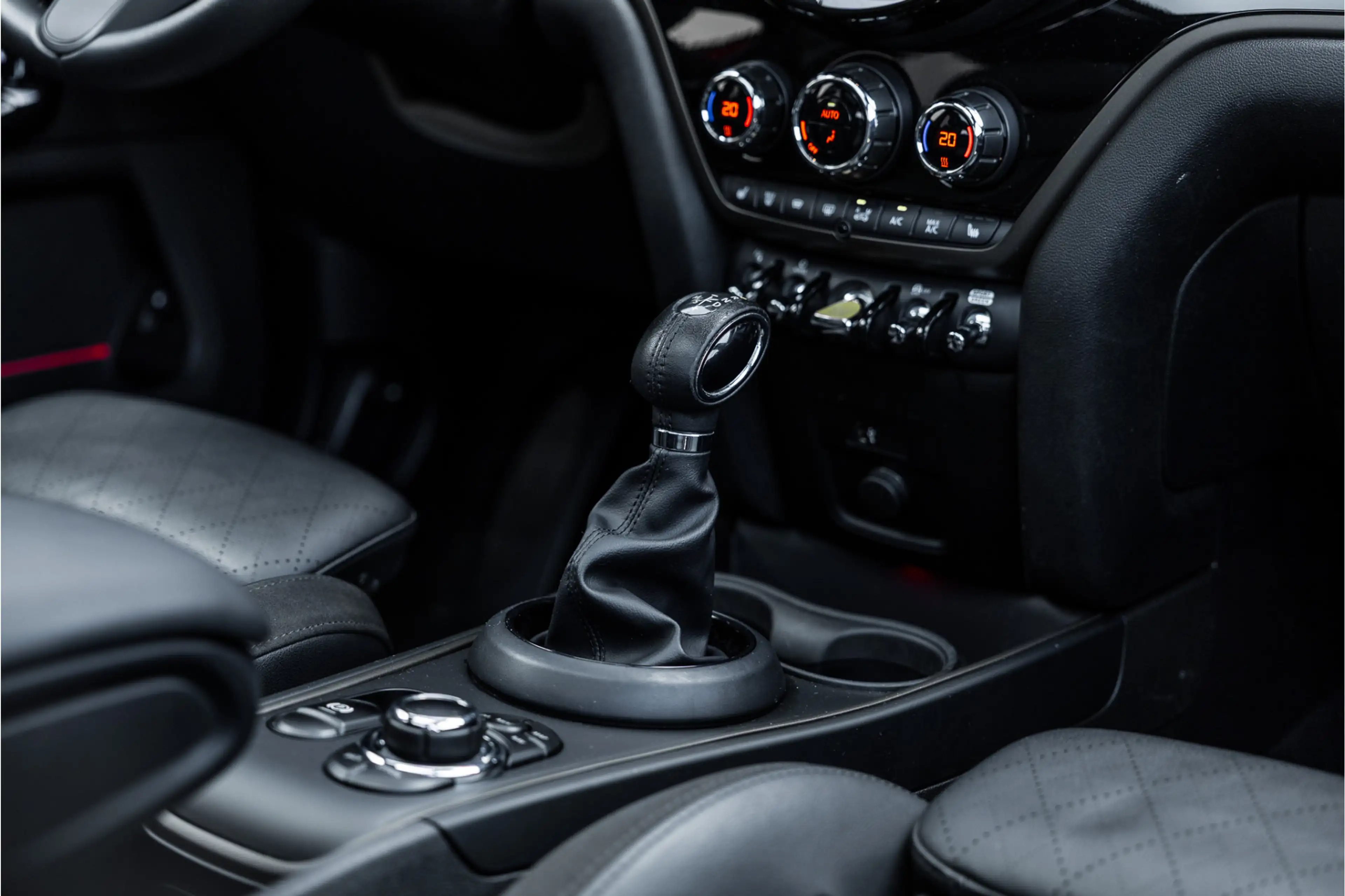 MINI Cooper SE Countryman 1.5 ALL4 Chili Pano / Harman Kardon / Elek Stoelen — photo 42