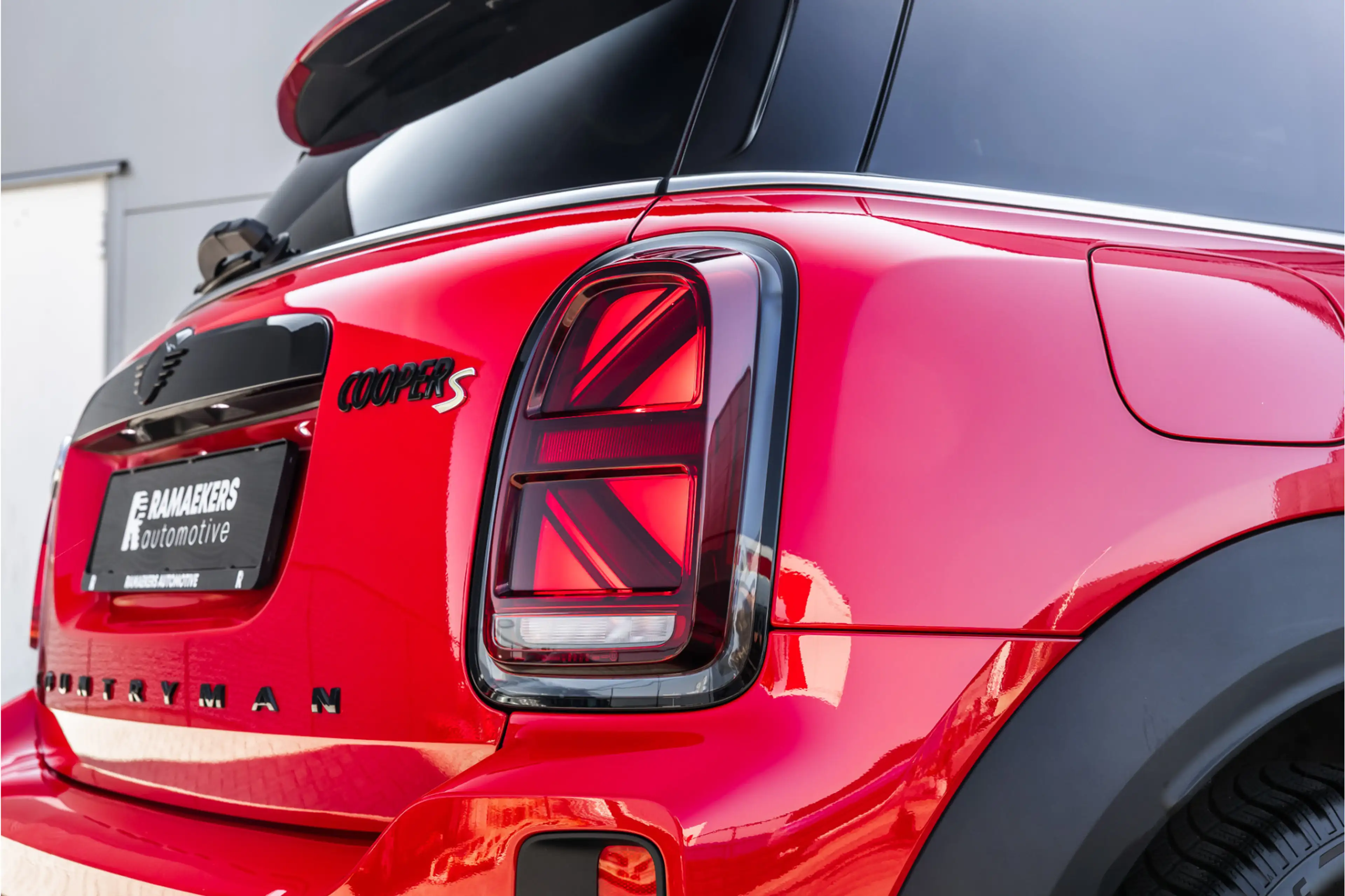 MINI Cooper SE Countryman 1.5 ALL4 Chili Pano / Harman Kardon / Elek Stoelen — photo 37