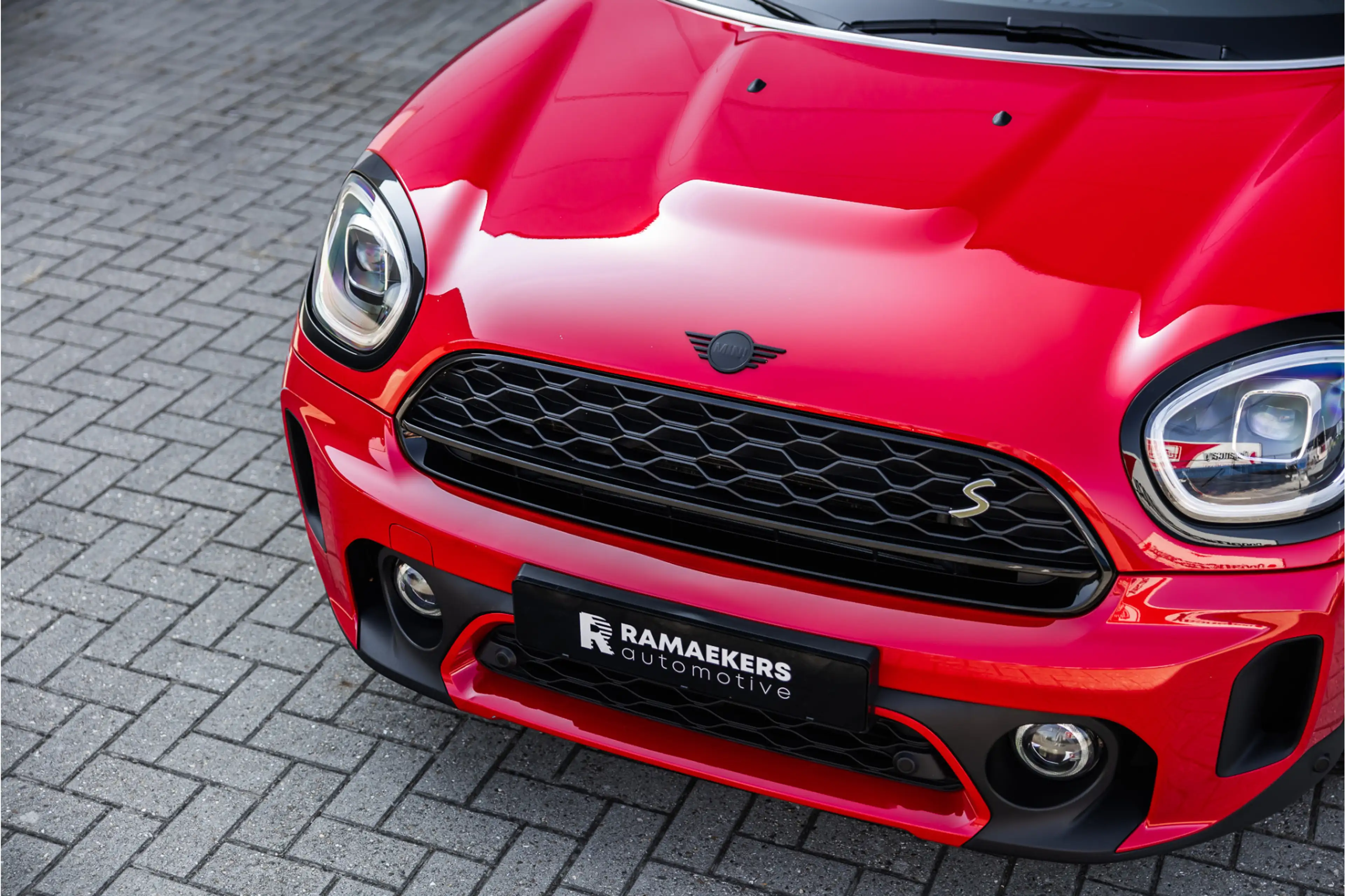 MINI Cooper SE Countryman 1.5 ALL4 Chili Pano / Harman Kardon / Elek Stoelen — photo 31