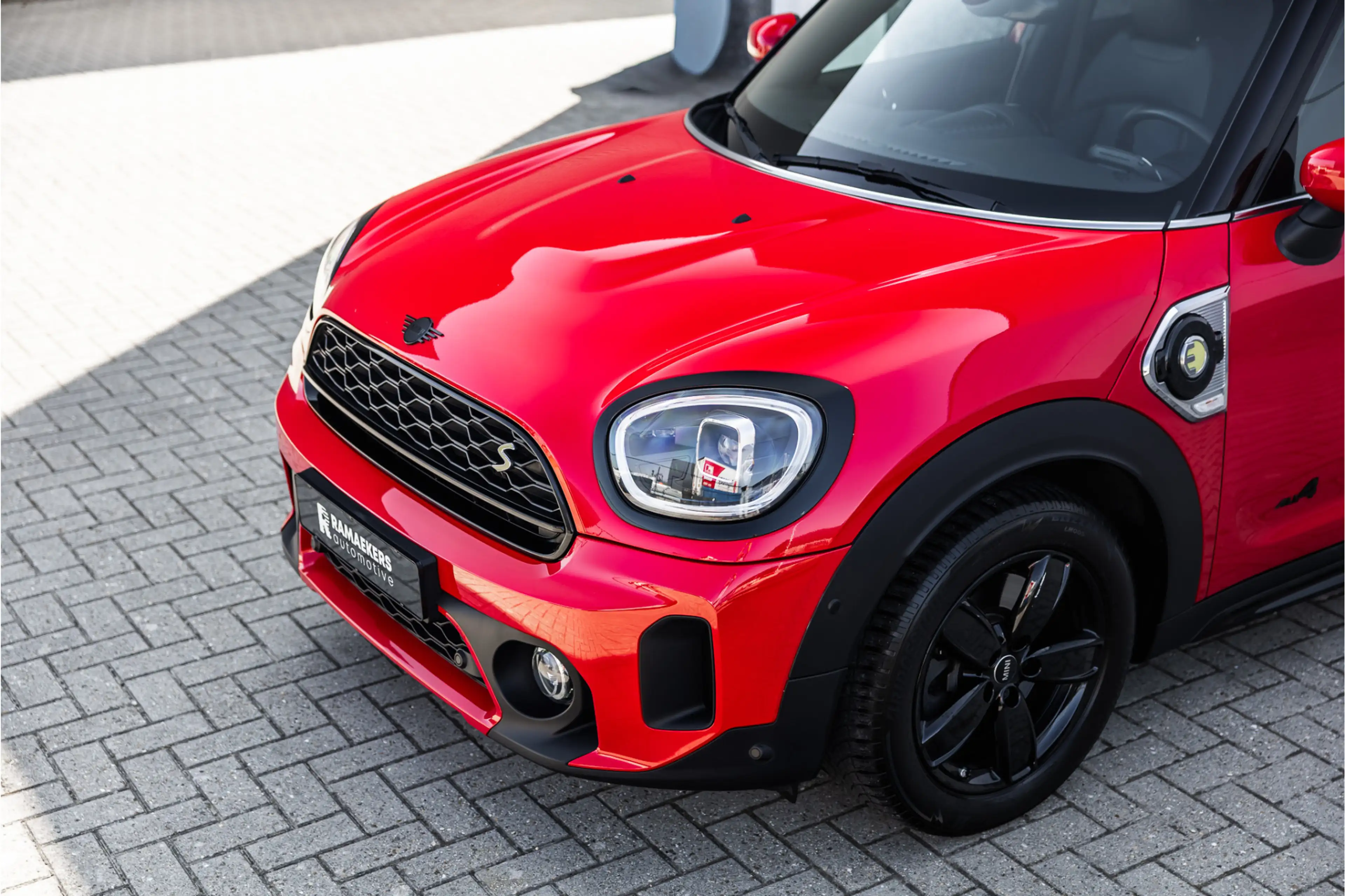 MINI Cooper SE Countryman 1.5 ALL4 Chili Pano / Harman Kardon / Elek Stoelen — photo 26