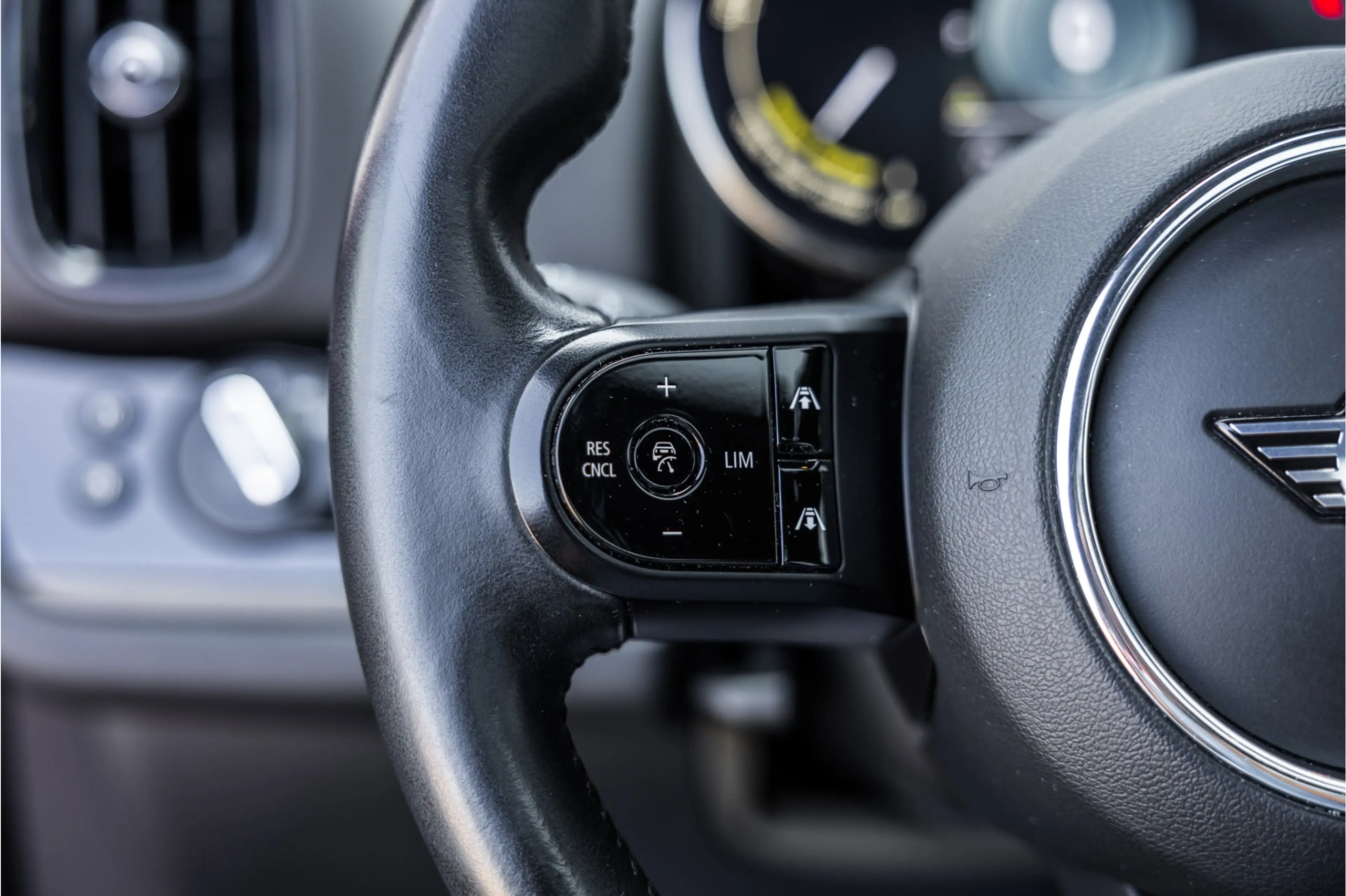 MINI Cooper SE Countryman 1.5 ALL4 Chili Pano / Harman Kardon / Elek Stoelen — photo 13