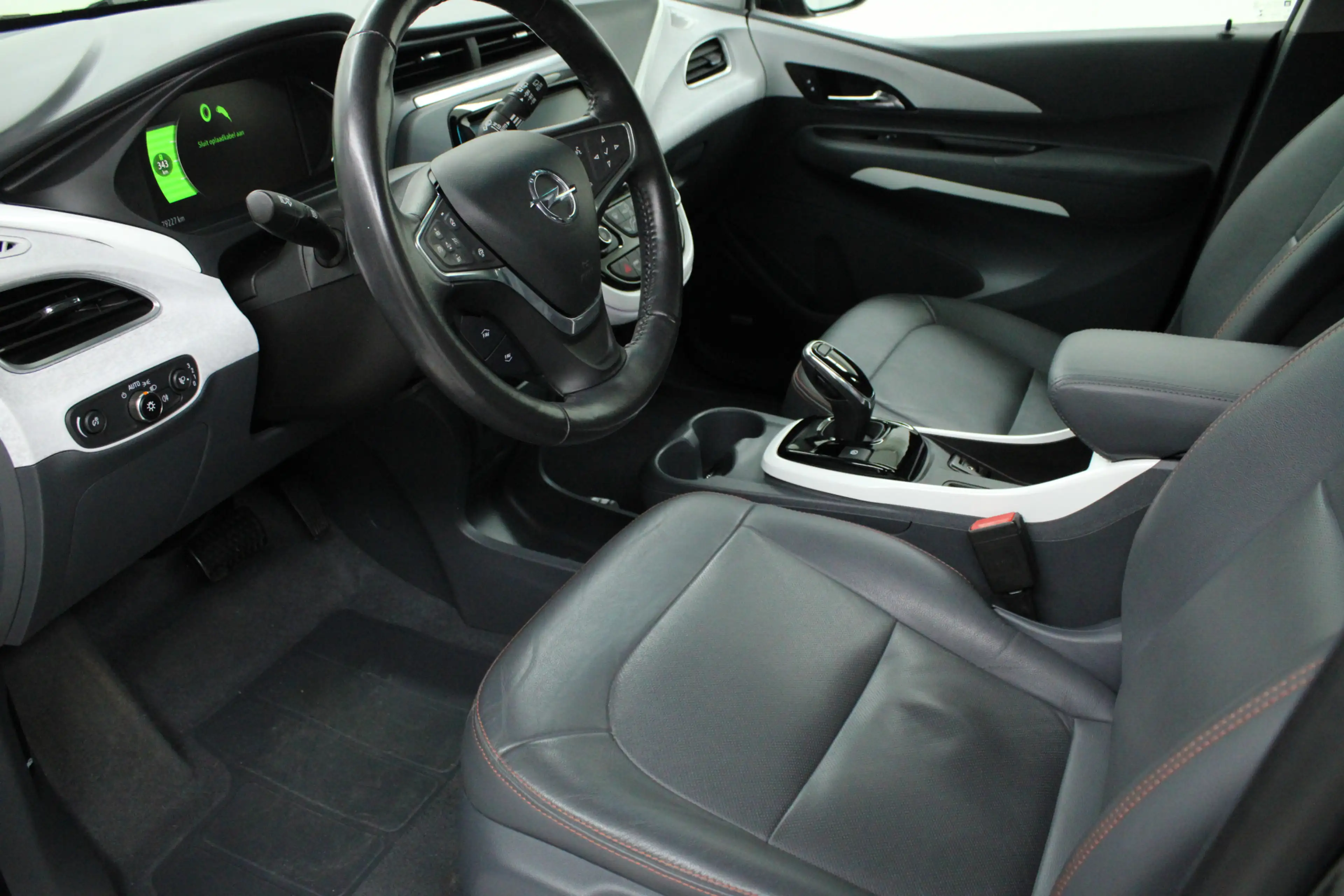 Opel Ampera-E Business executive 60 kWh | HS accu vervangen , vo — photo 11