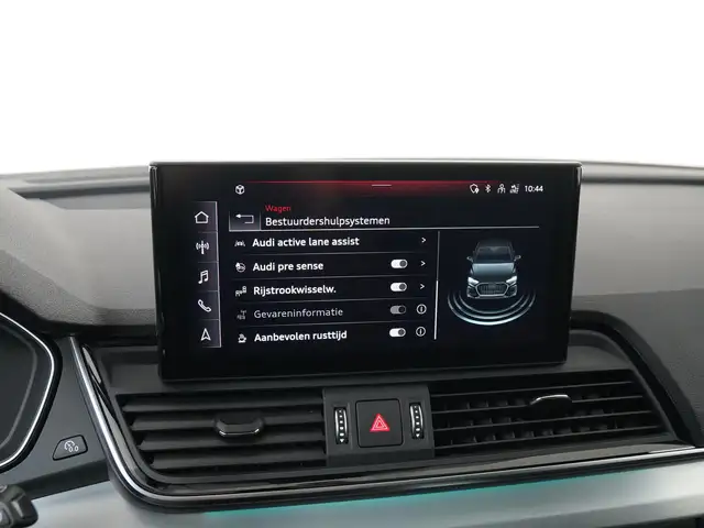 Audi Q5 view 25