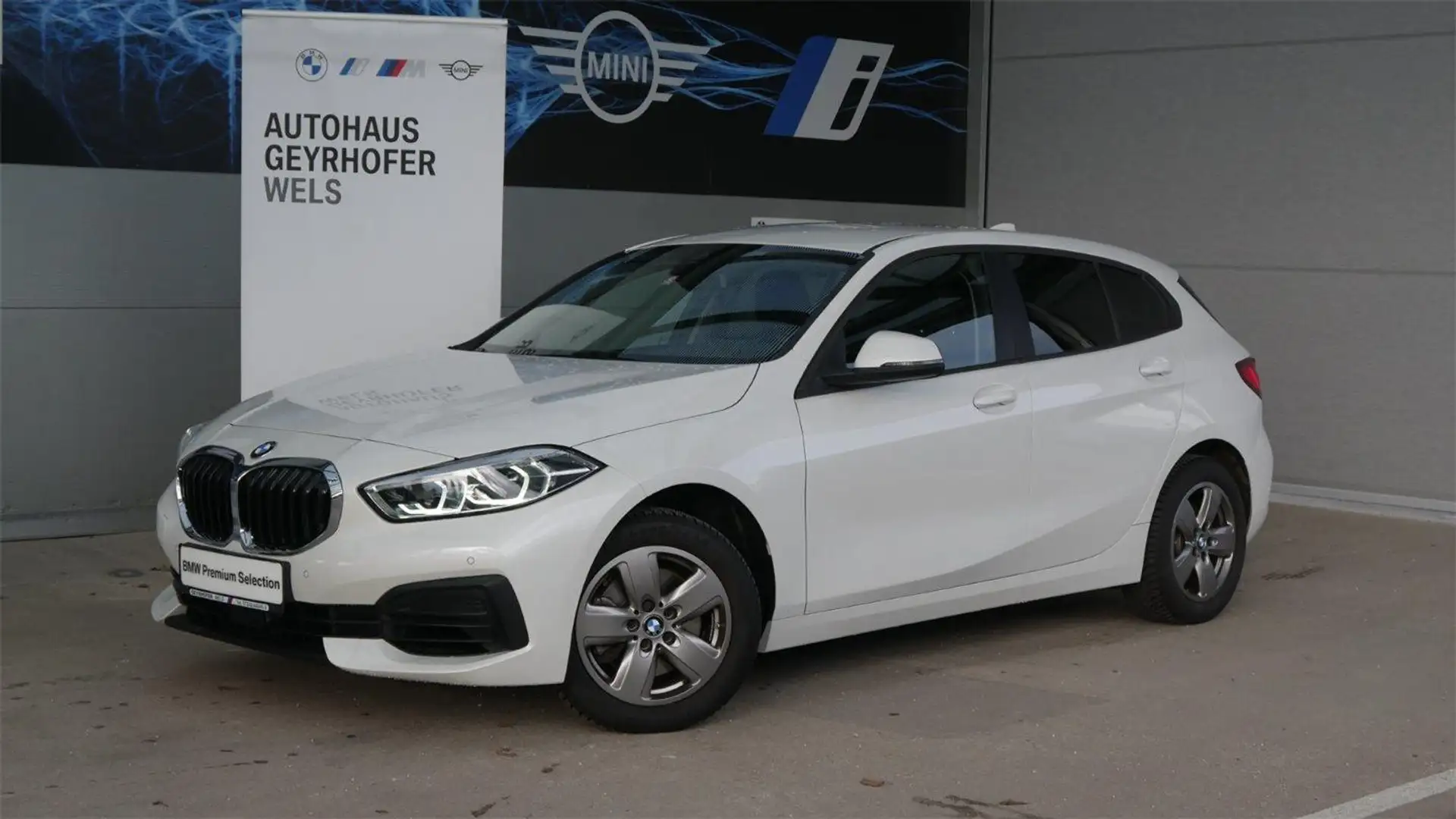 BMW 116 i Weiß - 1