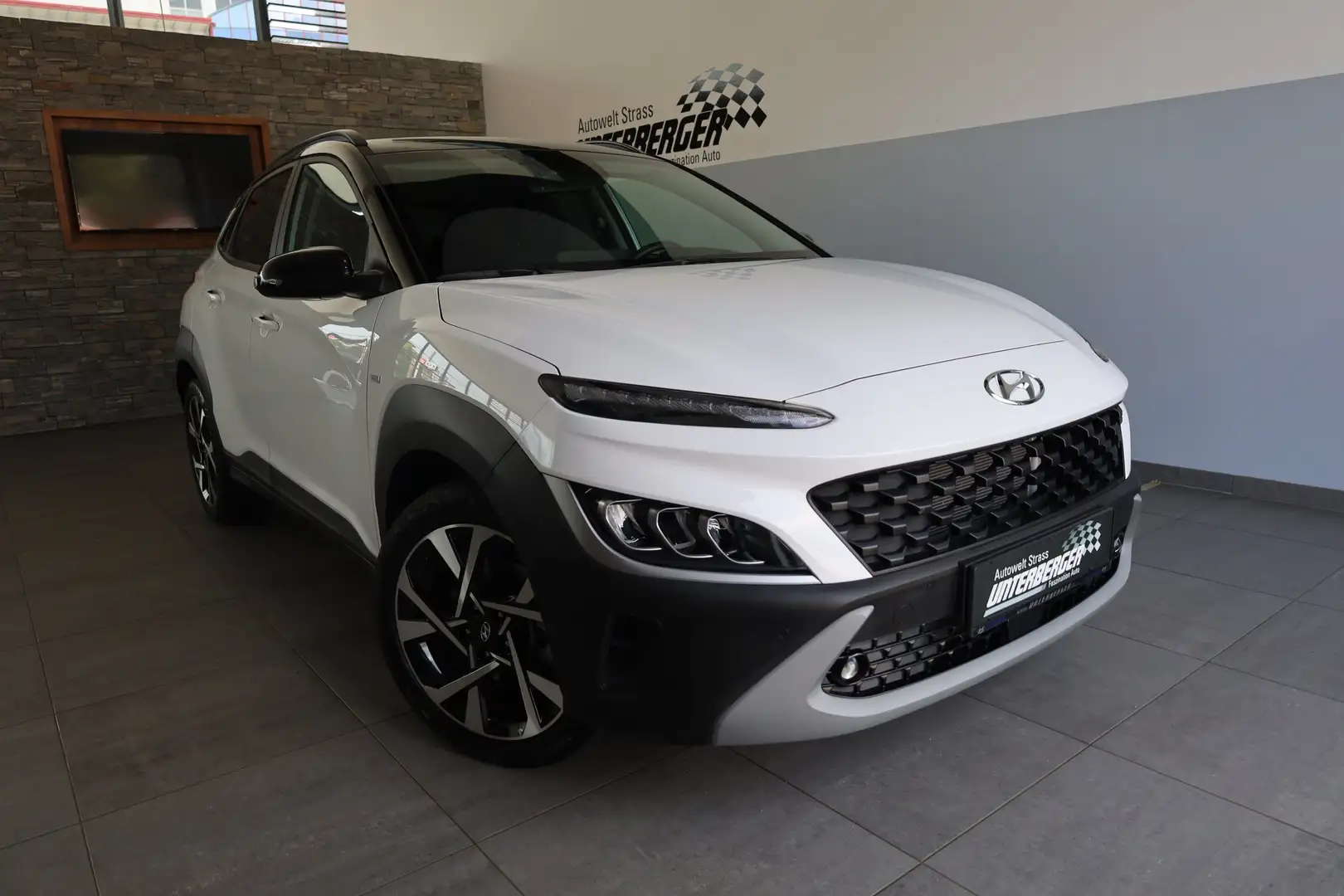 Hyundai KONA 1,0 T-GDi 2WD Edition 30 Plus Head-Up DAB Weiß - 2