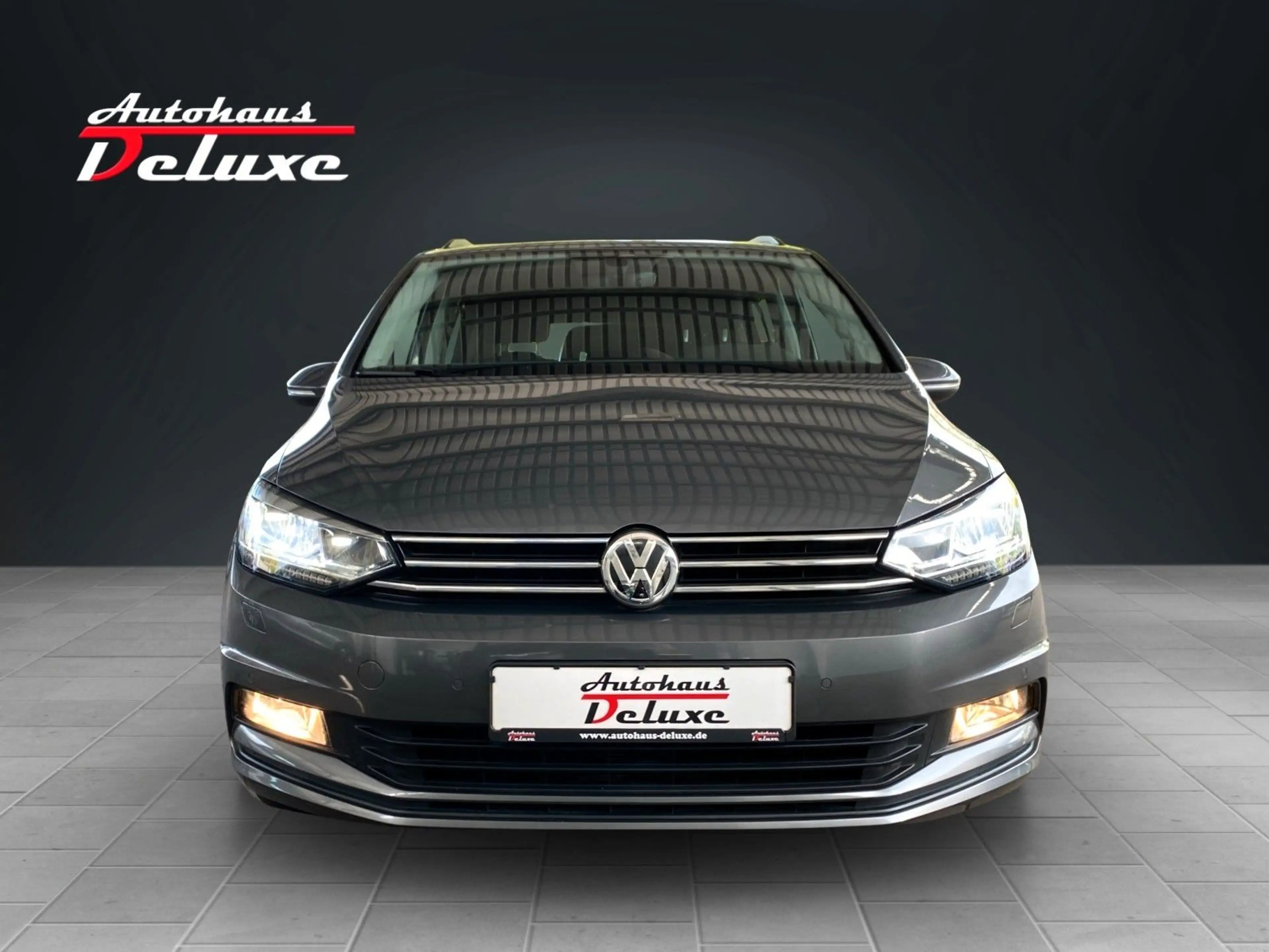 Volkswagen Touran 1,4 TSI COMFORTLINE NAVI-7-SITZER-LED-ACC — photo 2