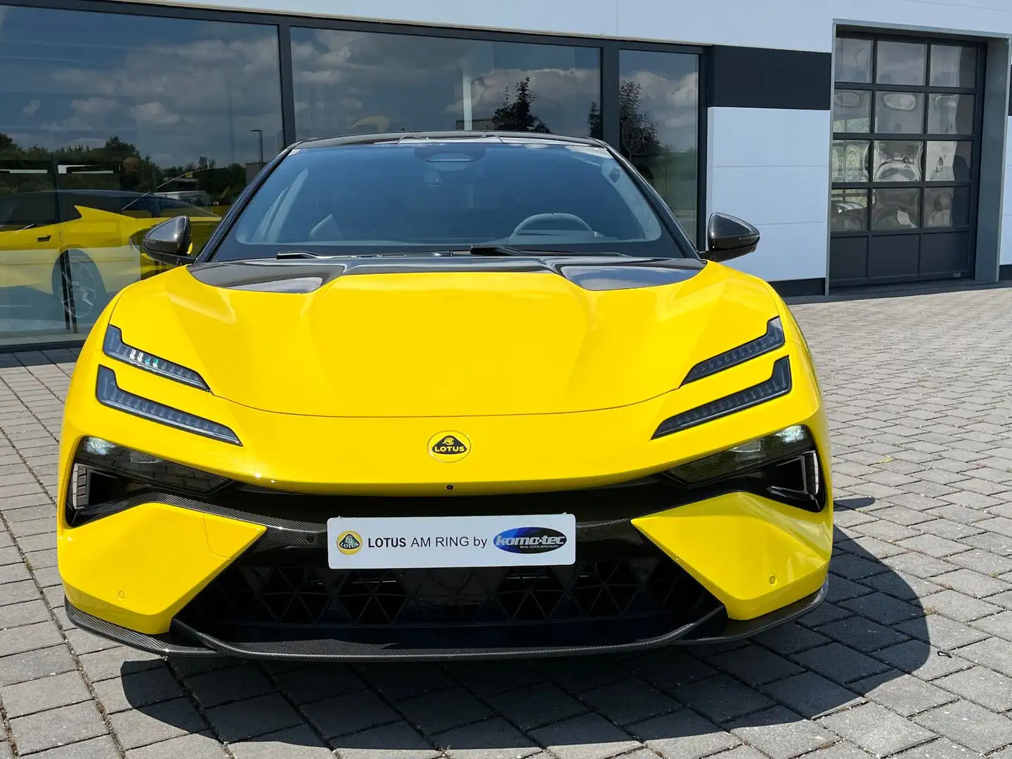 Lotus Emeya R *Executive*KeramikBremse**Lotus am Ring* Galben - 2