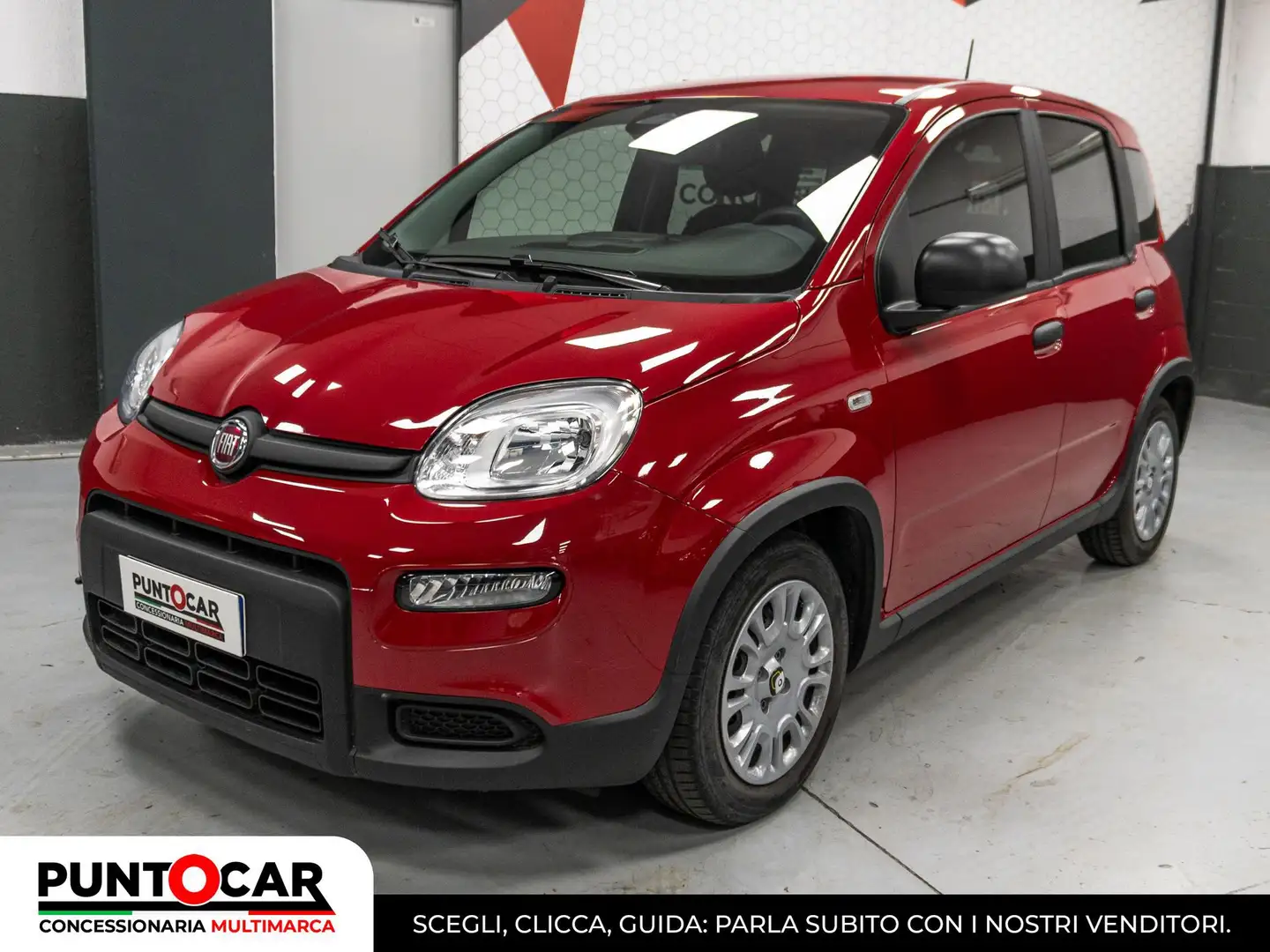 Fiat Panda Panda 1.0 FireFly S&S Hybrid Pandina PROMO FLEX Rood - 1