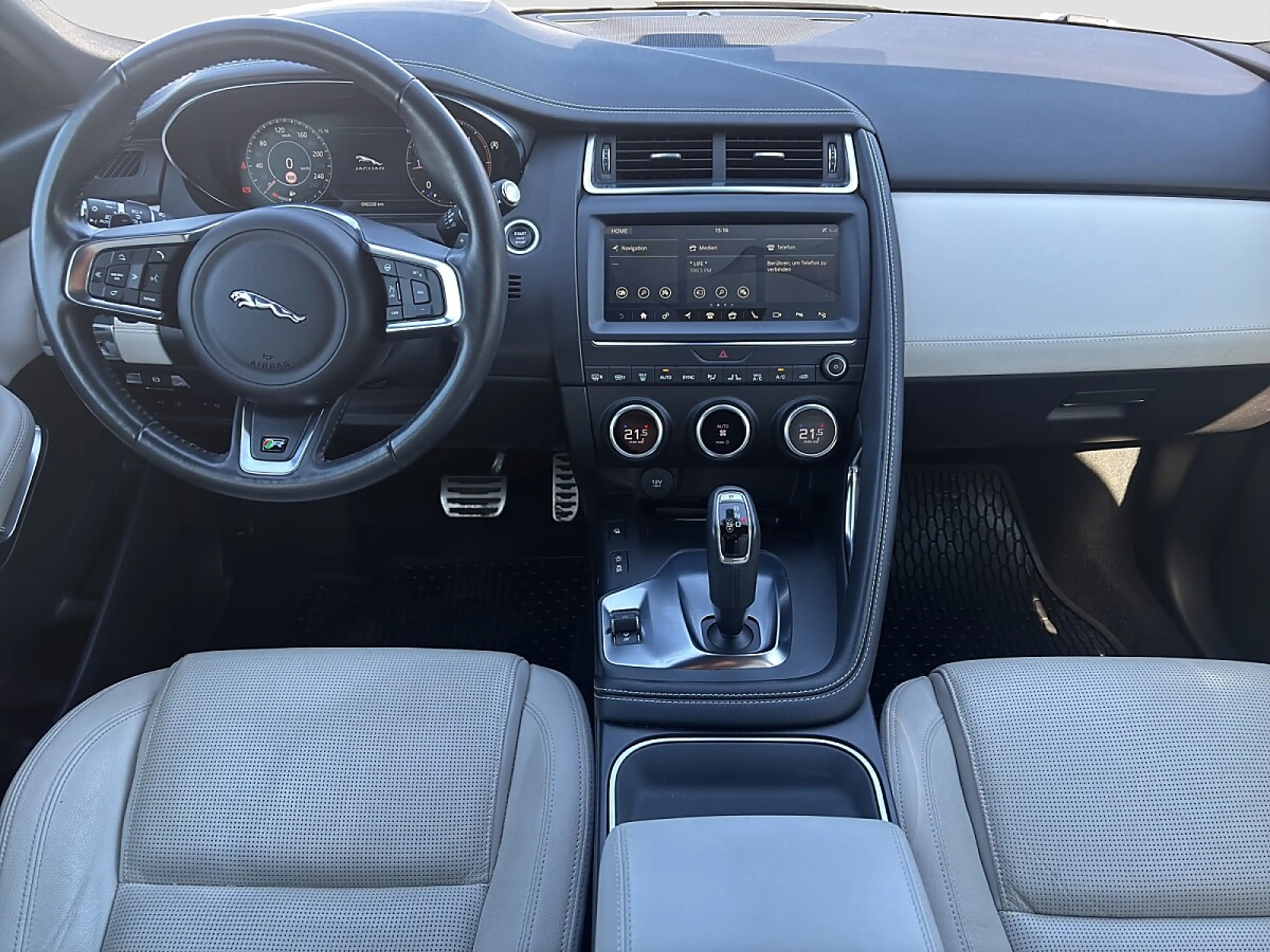 Jaguar E-Pace 2.0DI4 D150 R-Dynamic S AWD Aut. — photo 8