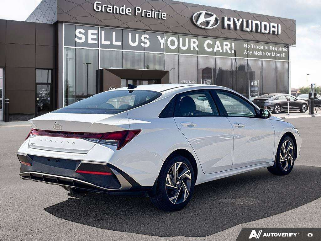 2025 Hyundai Elantra Preferred Tech | Sunroof | Keyless Entry — снимка 1