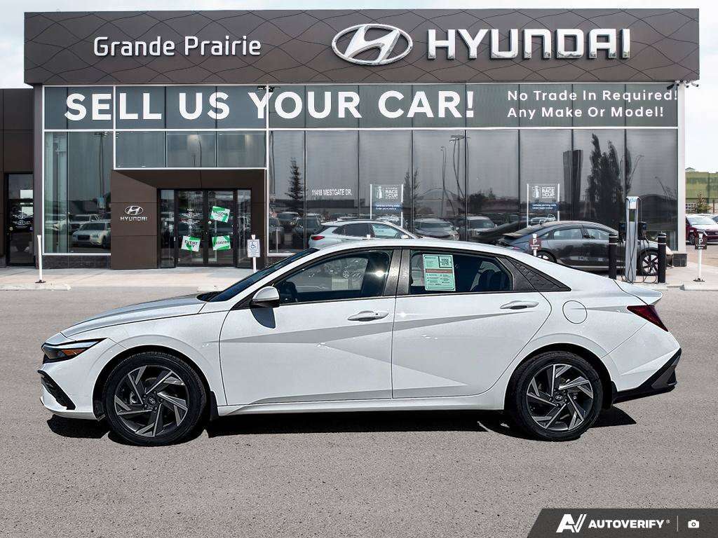 2025 Hyundai Elantra Preferred Tech | Sunroof | Keyless Entry — снимка 1